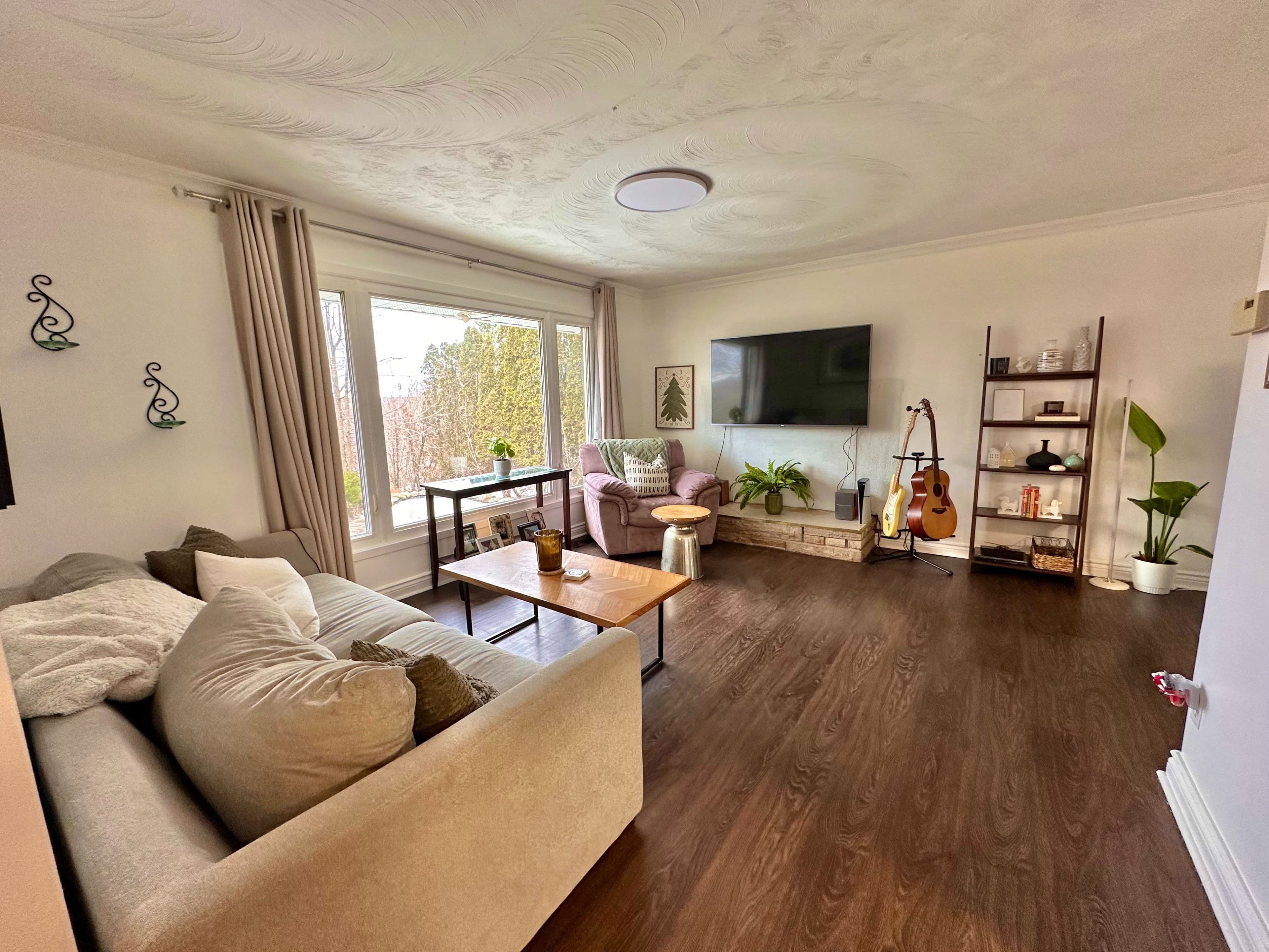 147 Grandview Street S, Oshawa, ON L1H 7C6