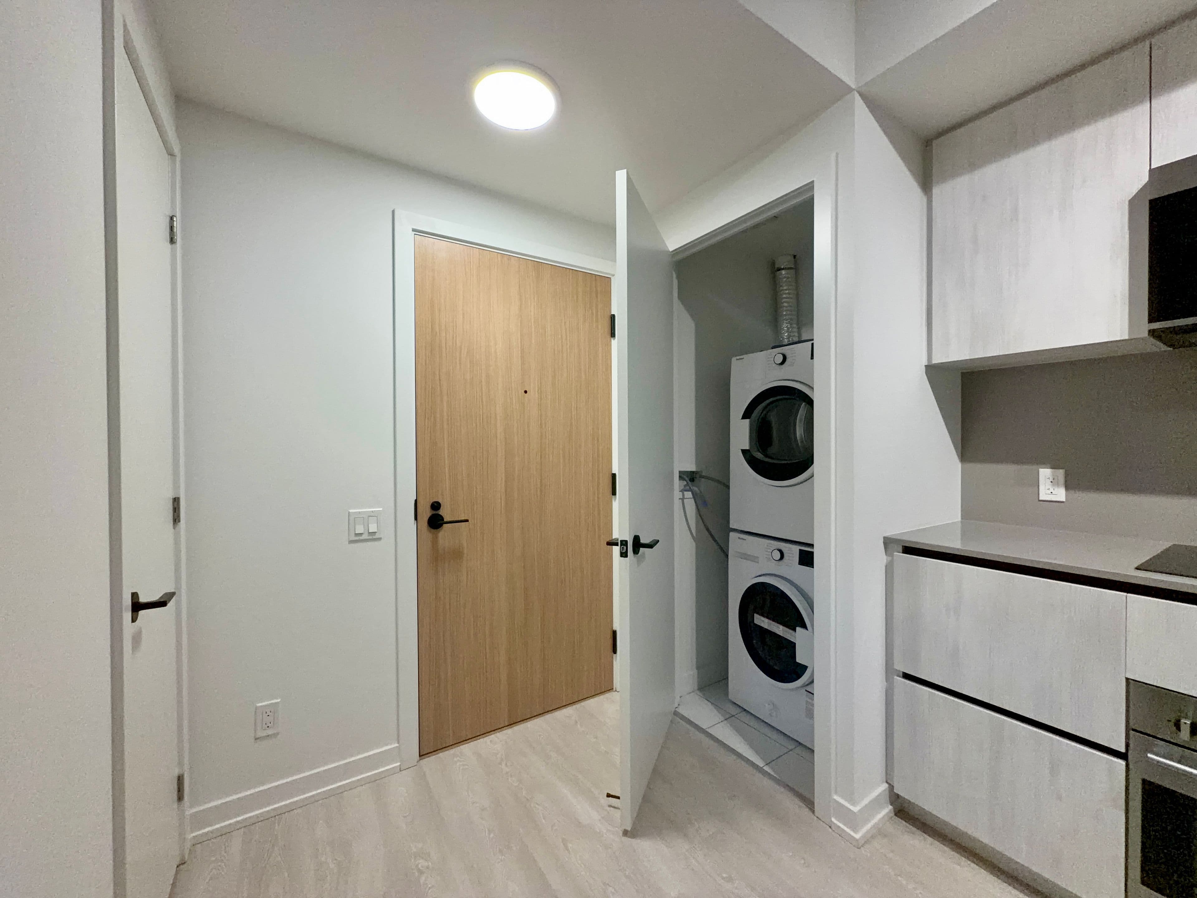 35 Parliament St Street 214, Toronto C08, ON M5A 0Z5