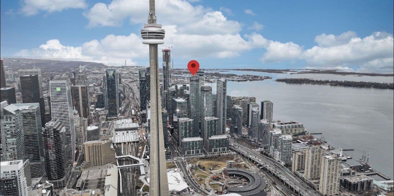 14 York Street 4008, Toronto C01, ON M5J 0A9