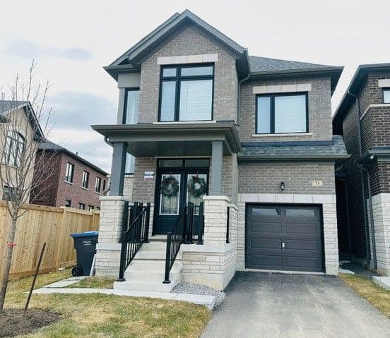 75 Arnold Circle, Brampton, ON L7A 0B8
