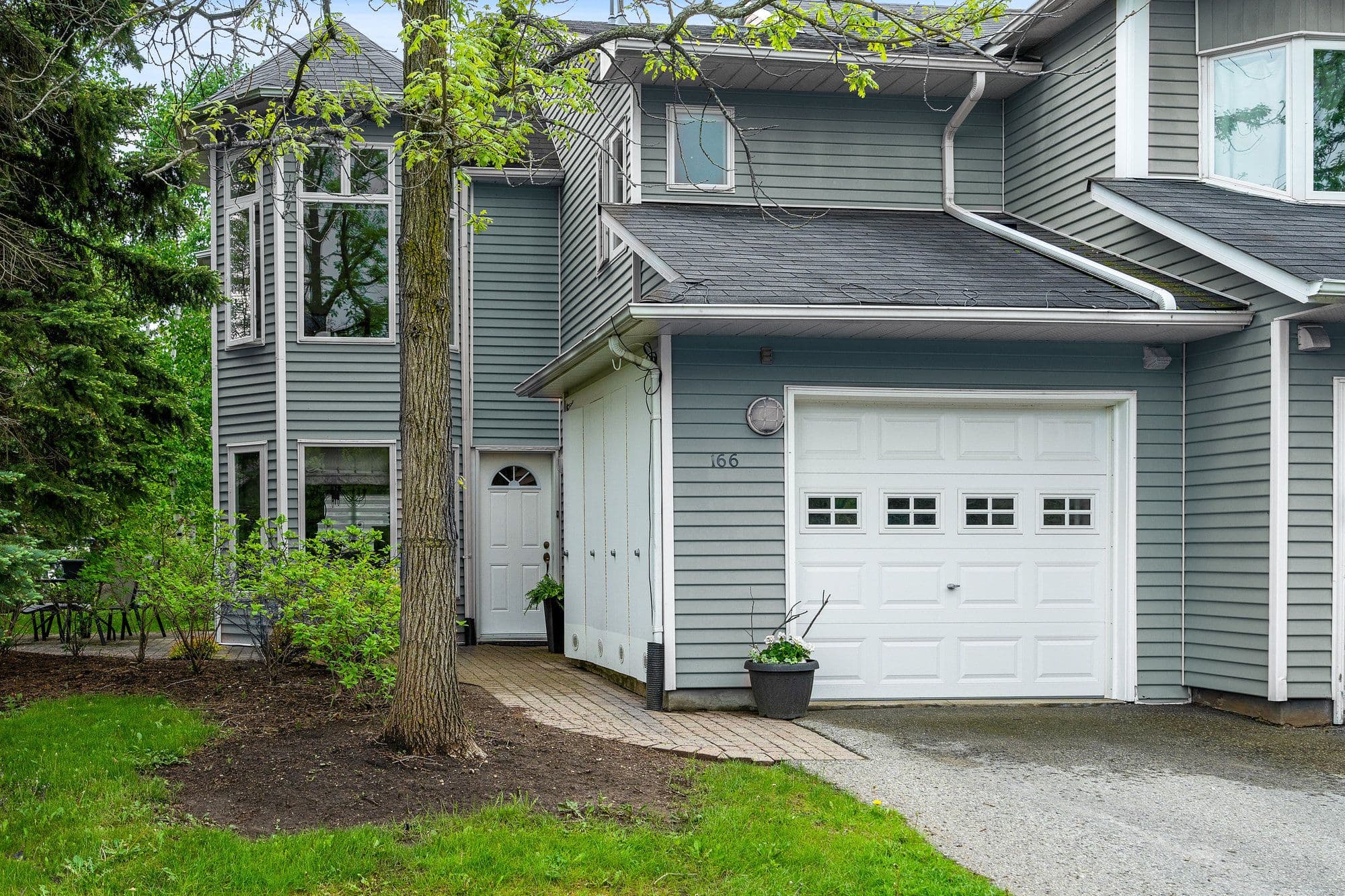 166 Fairway Crescent, Collingwood, ON L9Y 5B4