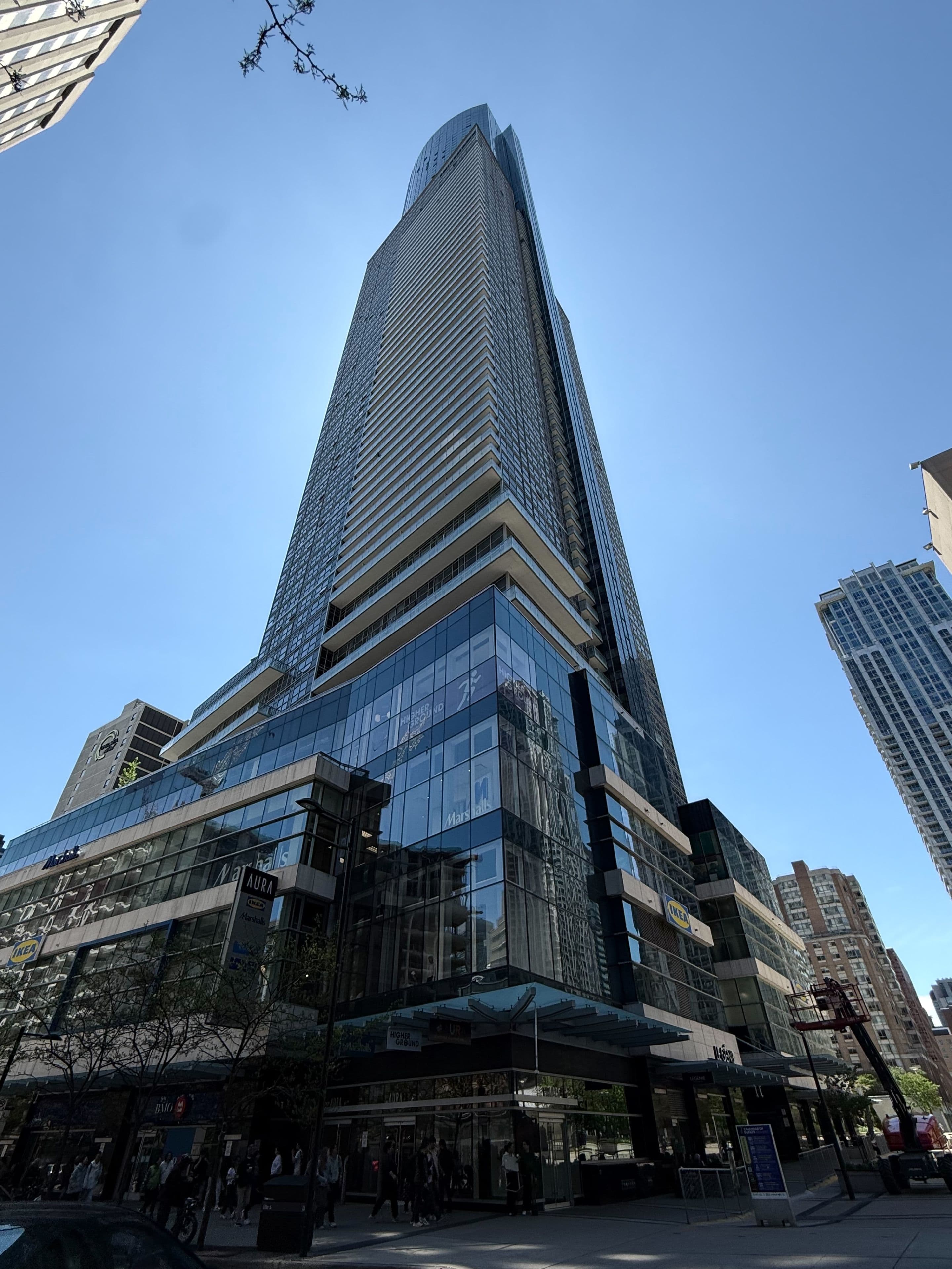 386 Yonge Street 5606, Toronto C01, ON M5B 0A5