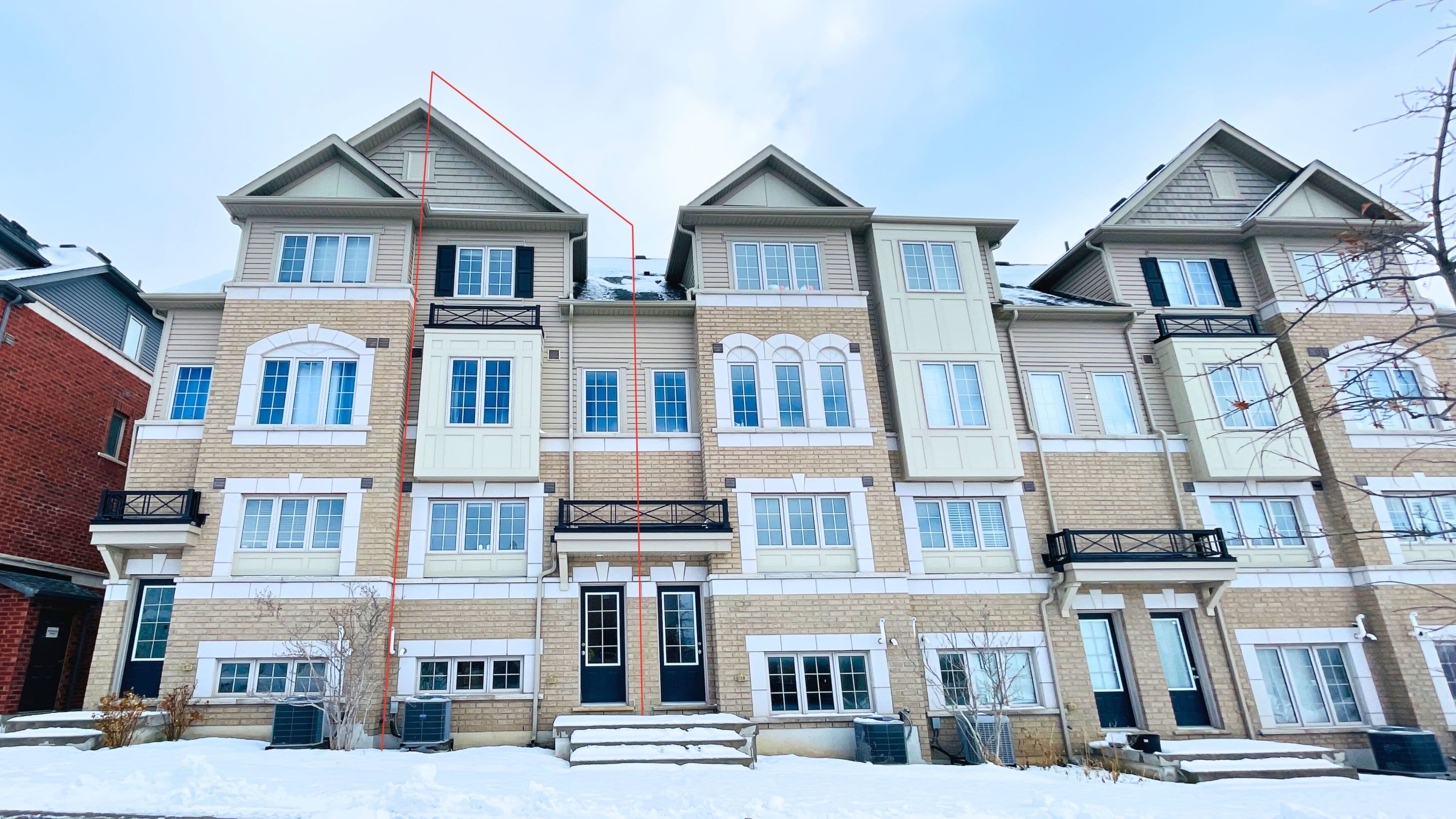 2372 Chevron Prince Path, Oshawa, ON L1L 0K9