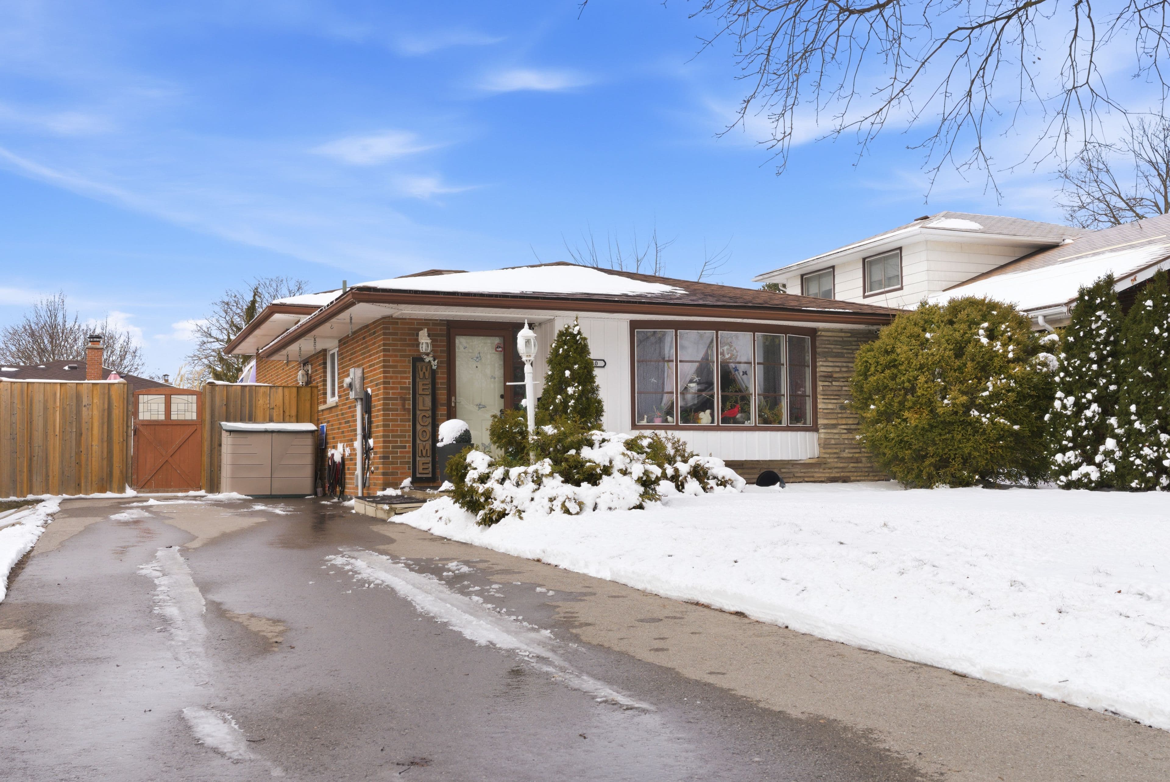 620 Dundee Avenue, Oshawa, ON L1J 2X1