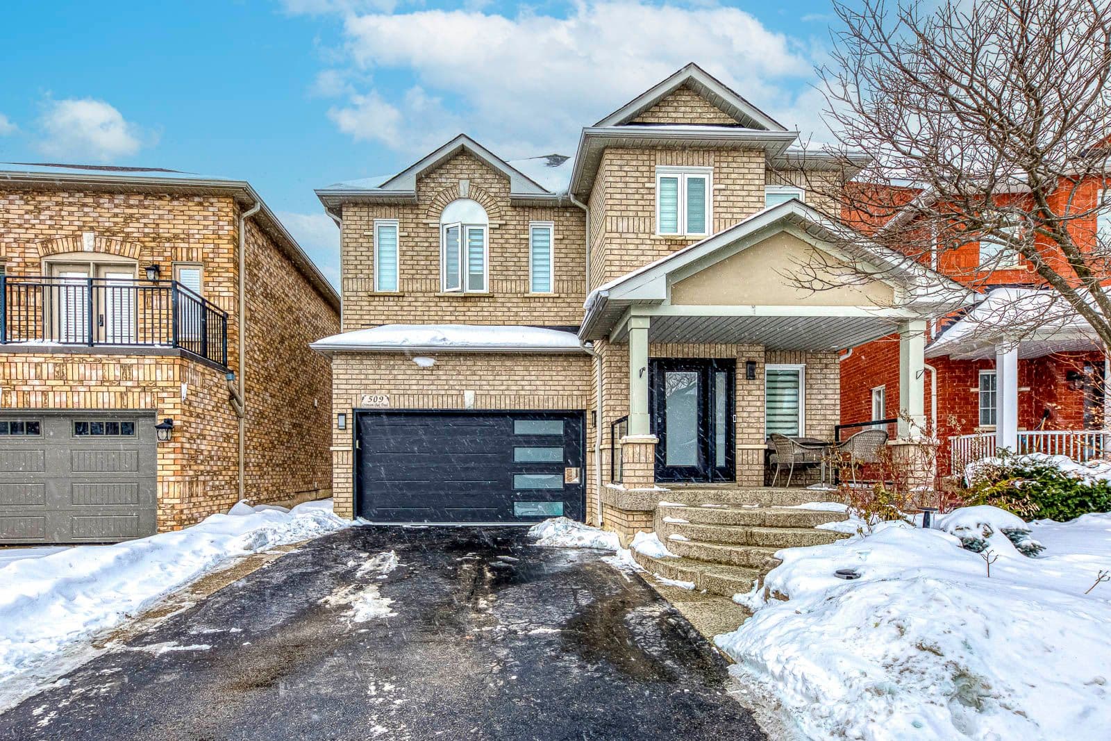 509 Crimson Oak Trail, Oakville, ON L6H 7A3