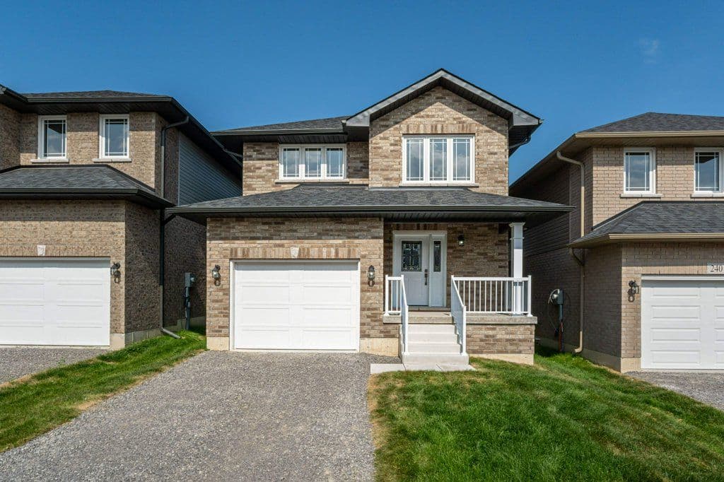 238 O'Neil Street, Peterborough, ON K9K 0H1