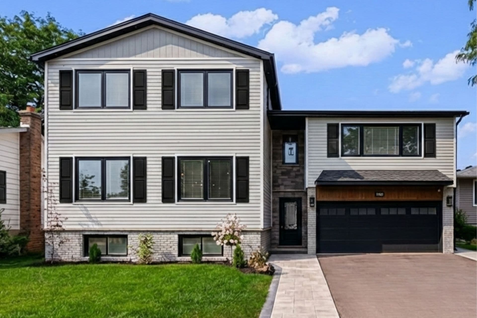 5199 Broughton Crescent, Burlington, ON L7L 3C1