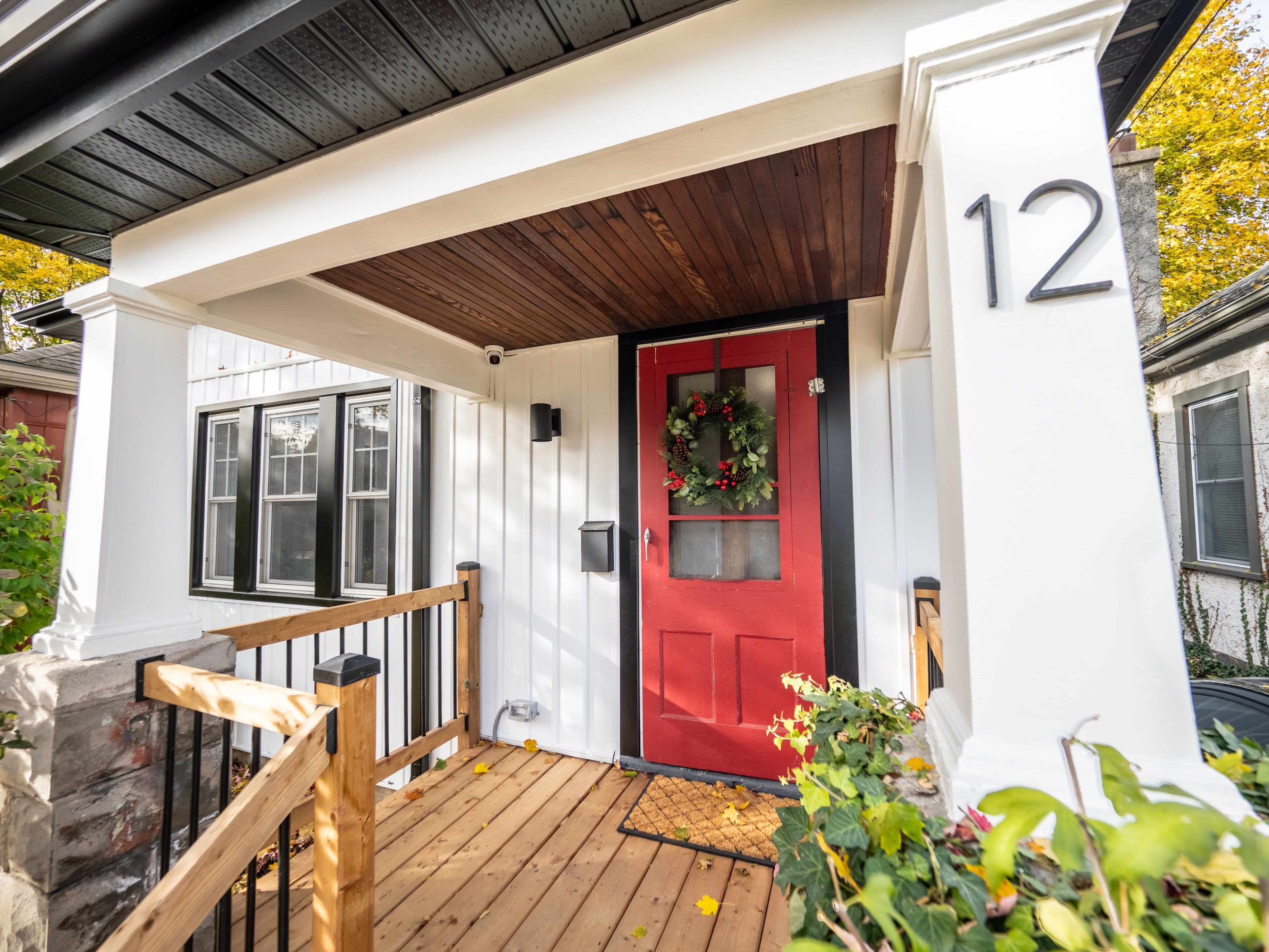 12 Arthur Street, London East, ON N5Y 3B9