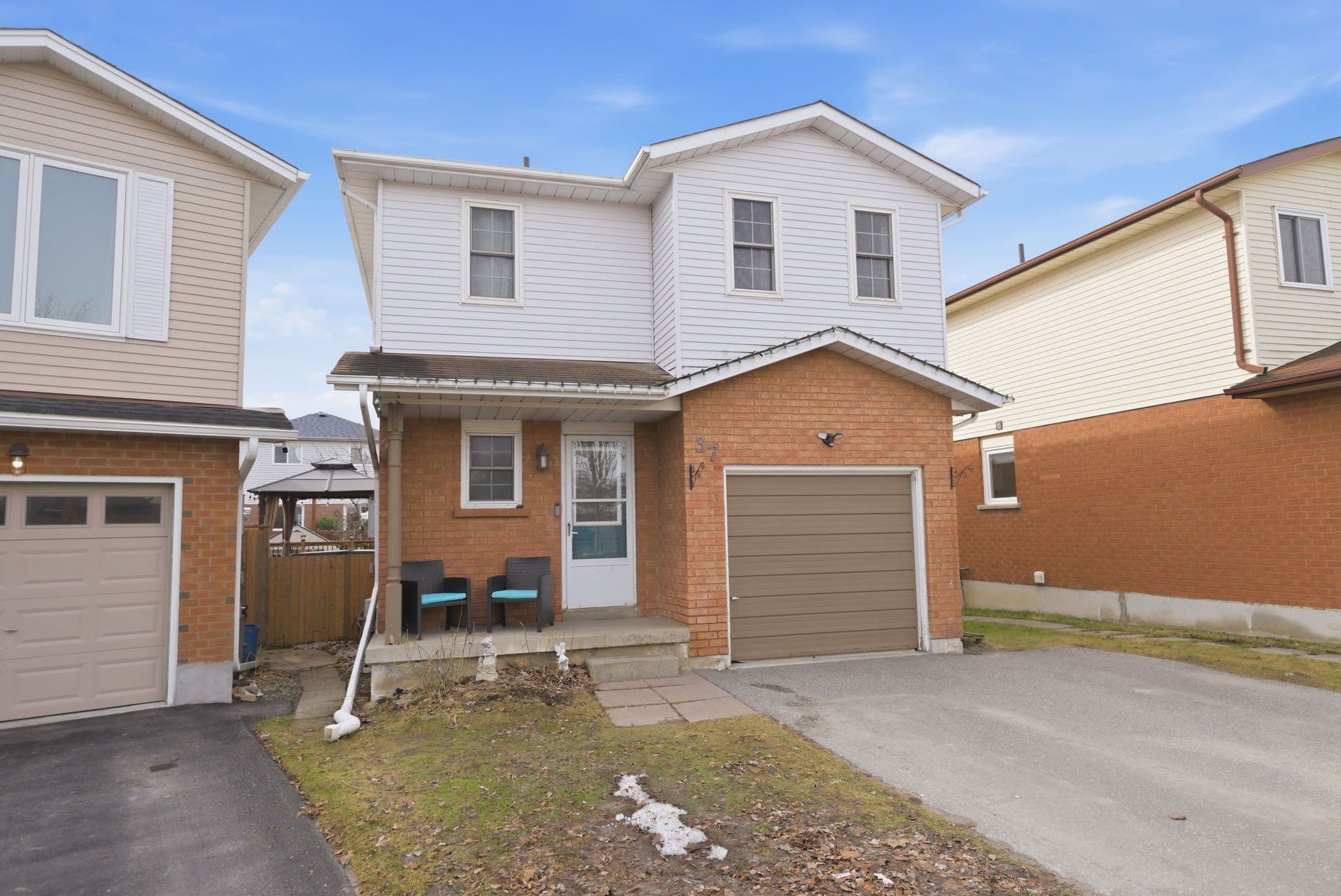 37 Beechnut Crescent, Clarington, ON L1E 1Y5