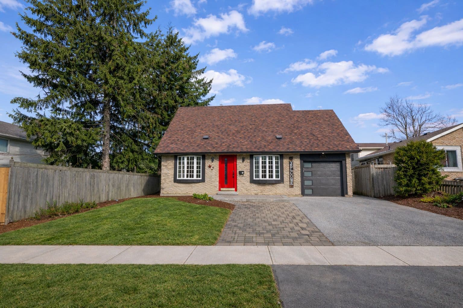 64 Heather Street, Barrie, ON L4N 4N1