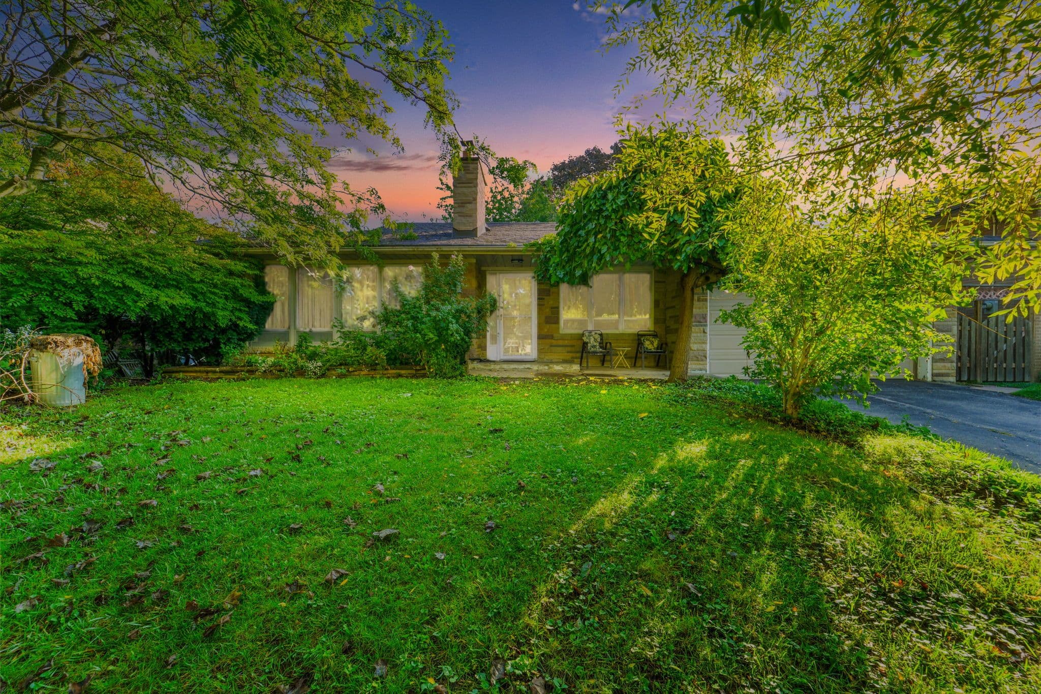 19 Duncombe Boulevard, Toronto E08, ON M1M 3A4