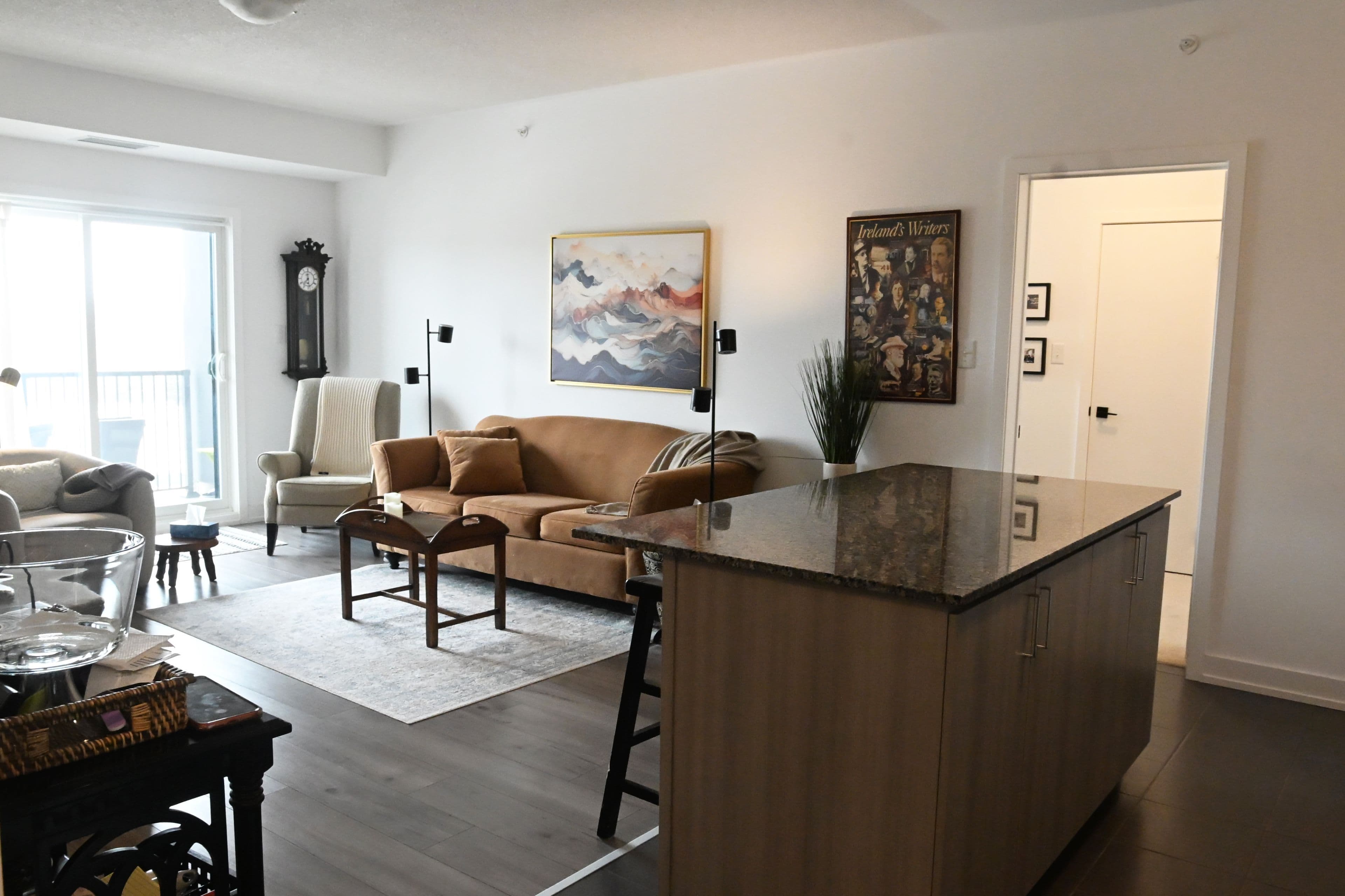 4 Spice Way 204, Barrie, ON L9J 0M2