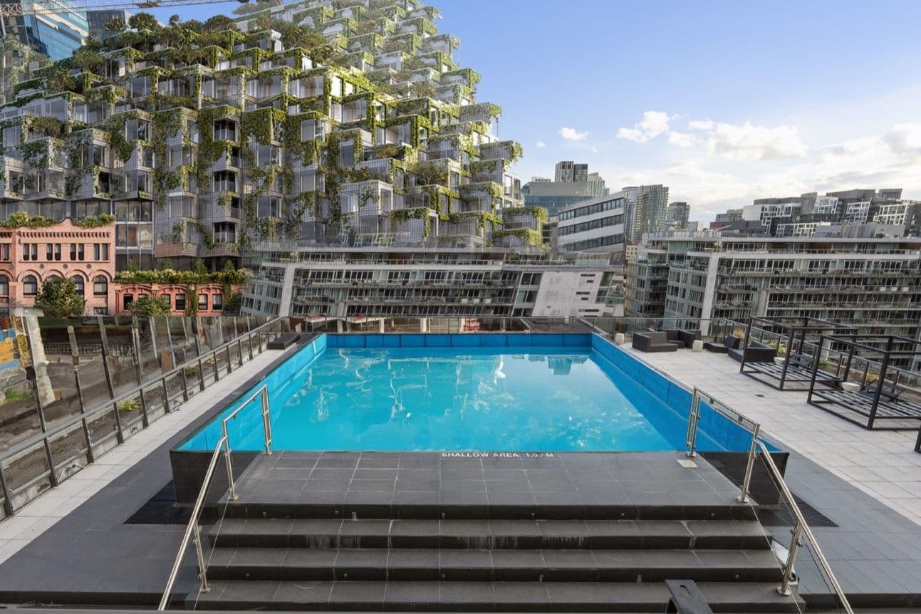 560 King Street W 1011, Toronto C01, ON M5V 0L6