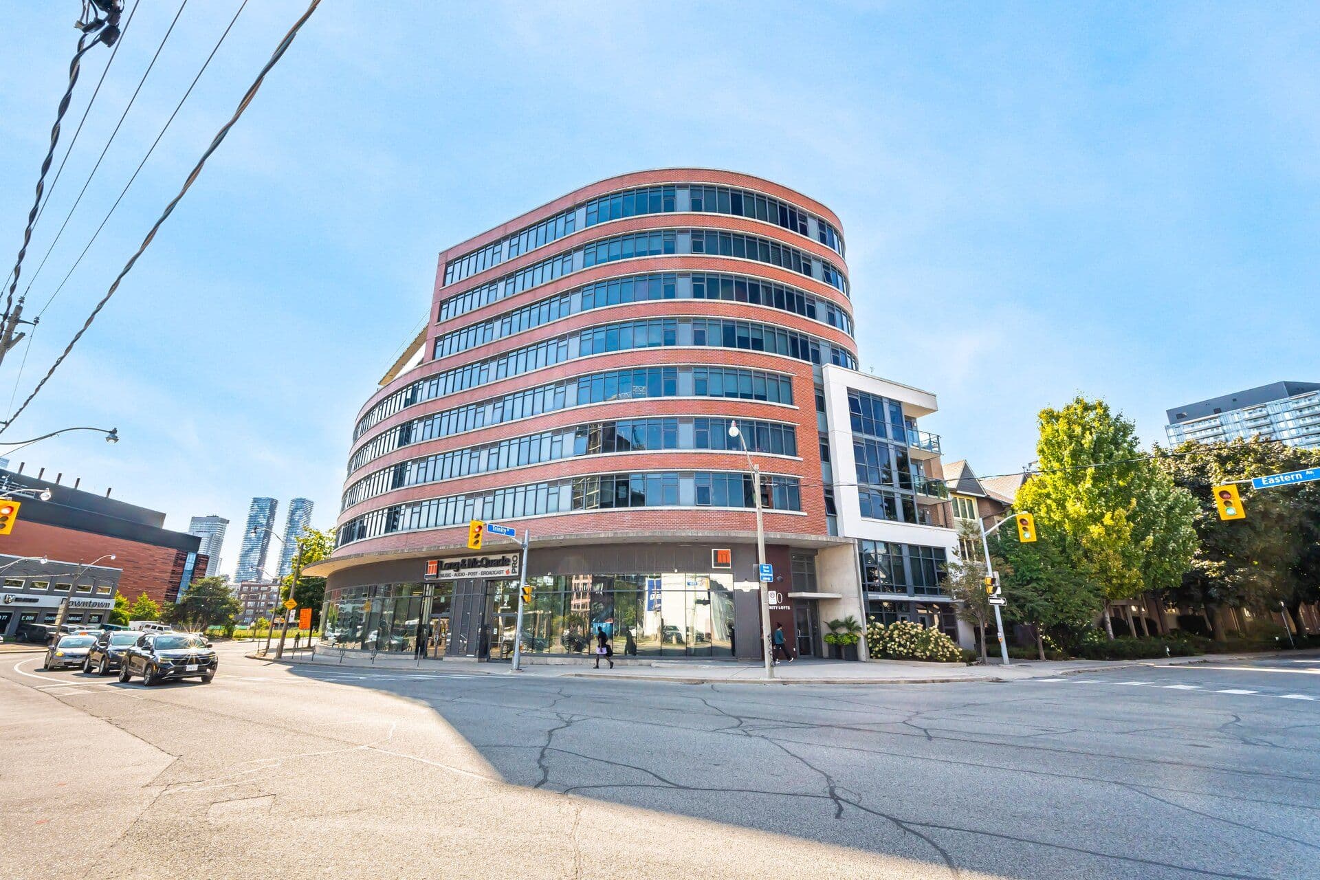 90 Trinity Street 607, Toronto C08, ON M5A 0E4