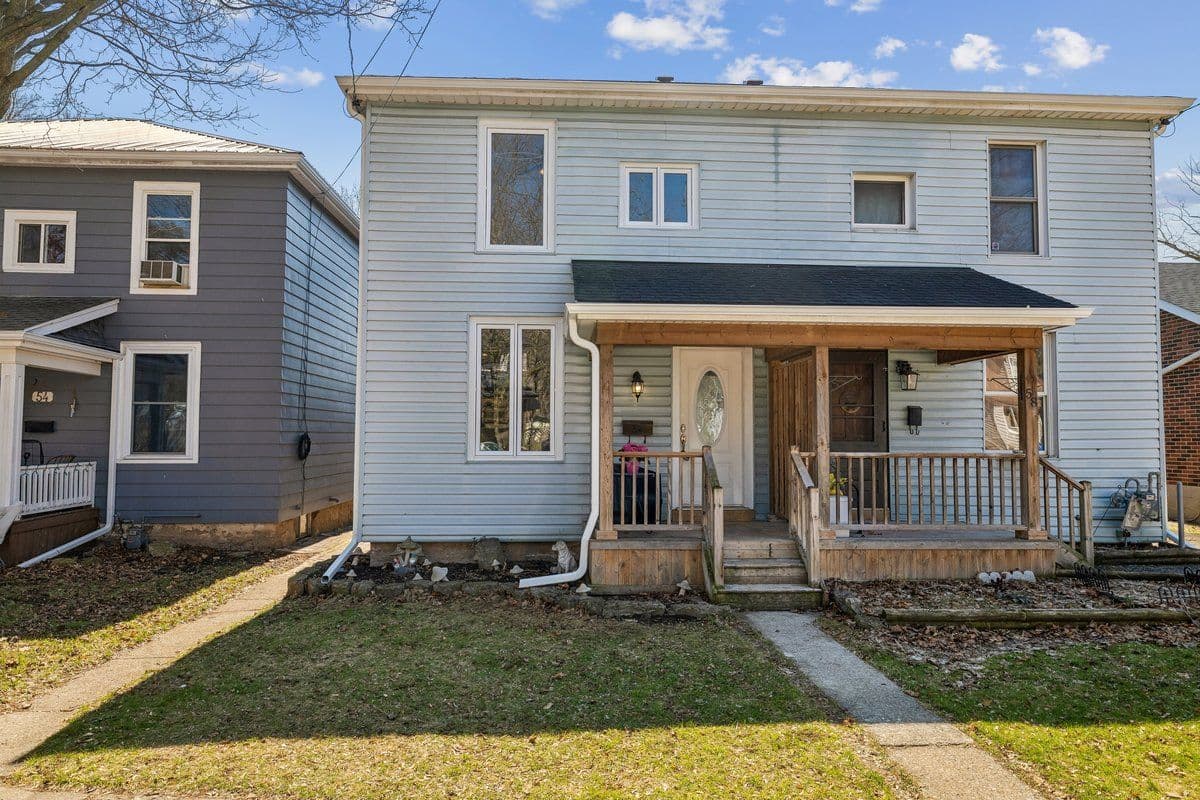 56 James Street, Hamilton, ON L9H 2J7