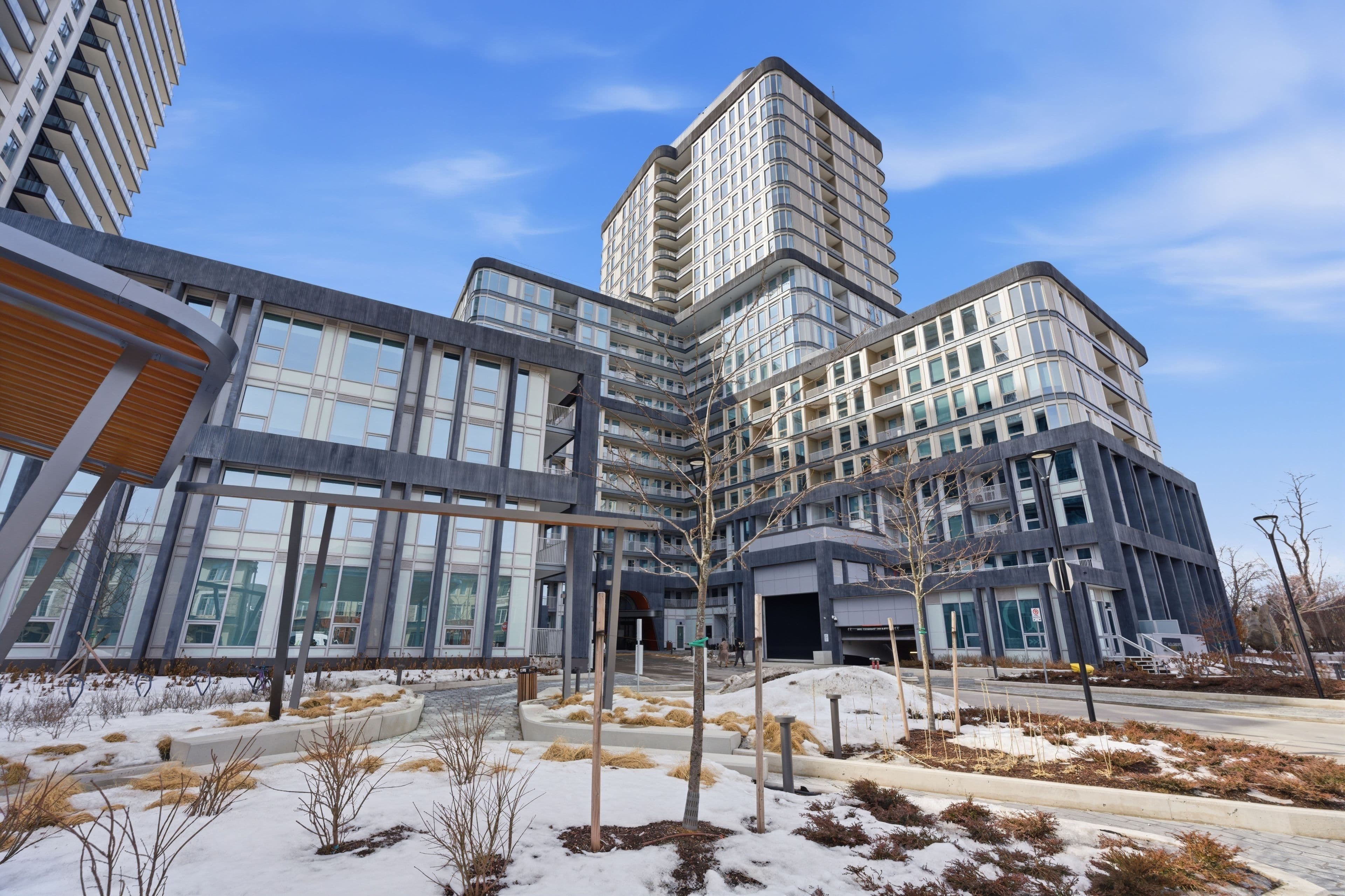 3240 William Coltson Avenue 1704, Oakville, ON L6H 8C8