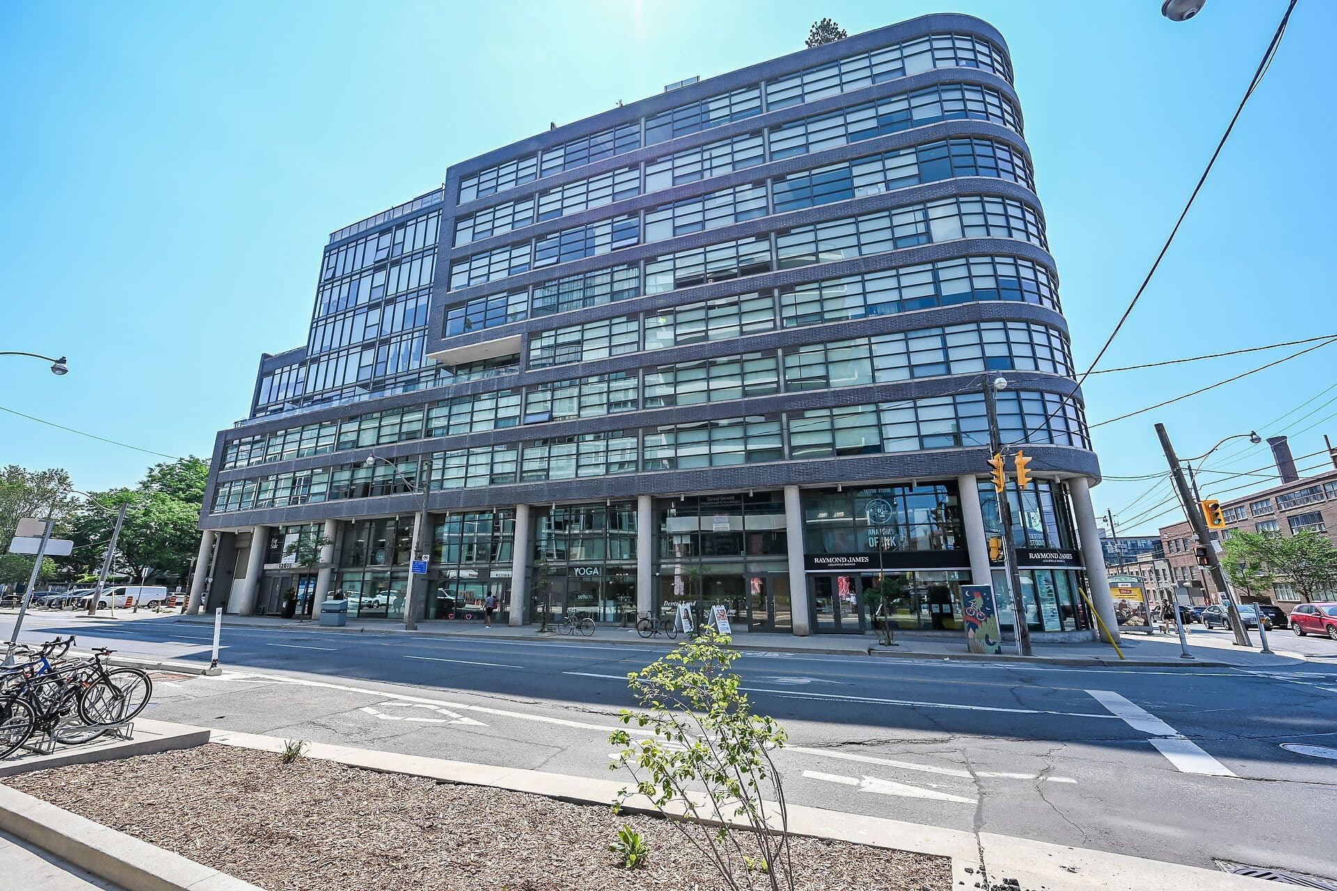 1201 Dundas Street E 902, Toronto E01, ON M4M 1S2