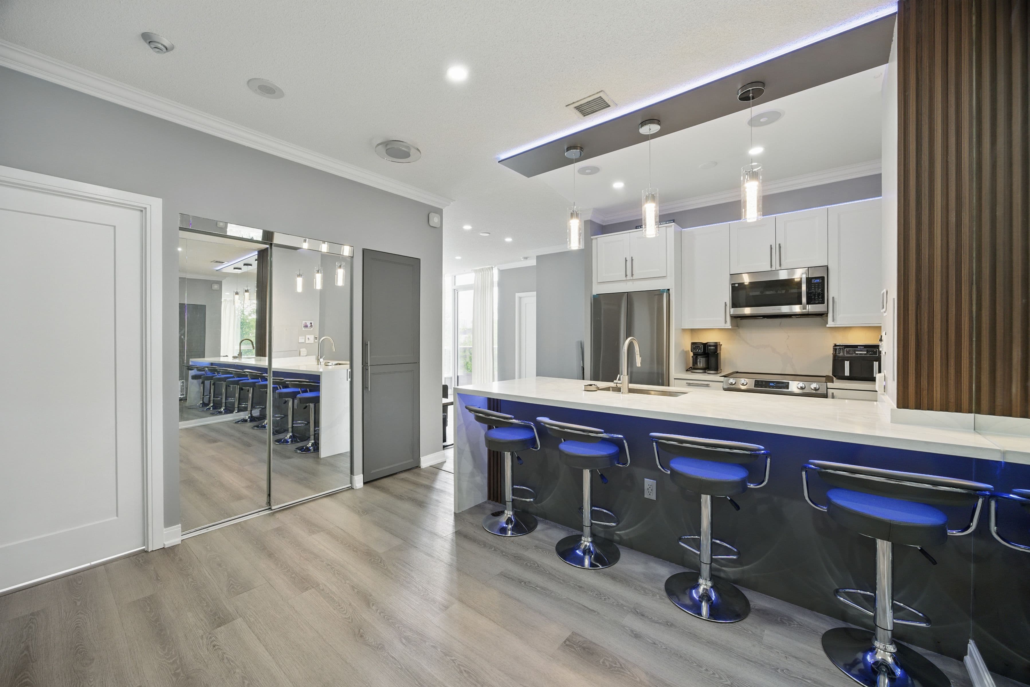 181 Village Green Square 314, Toronto E07, ON M1S 0K6