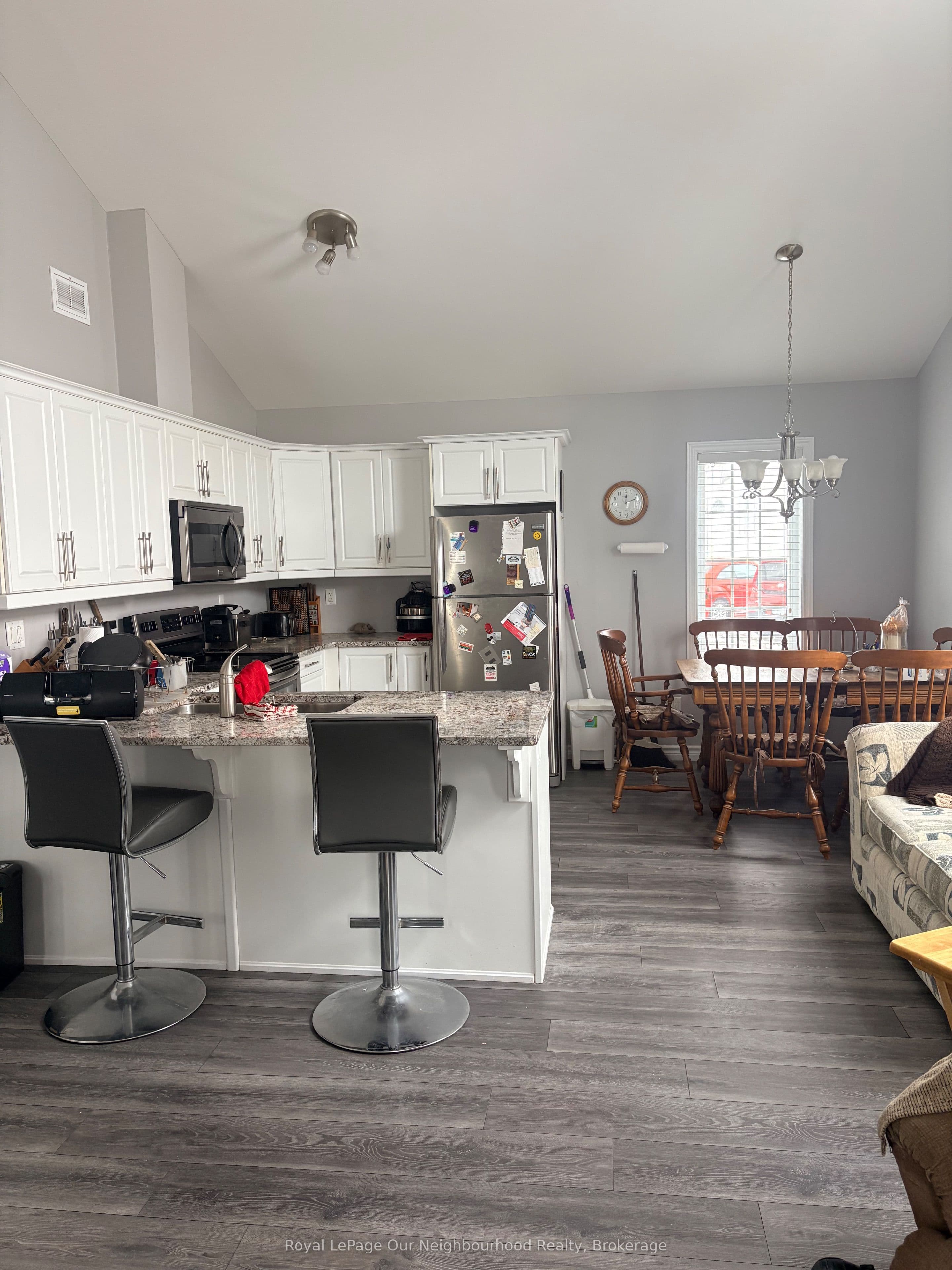 300 Croft Street 3201, Port Hope, ON L1A 0E1