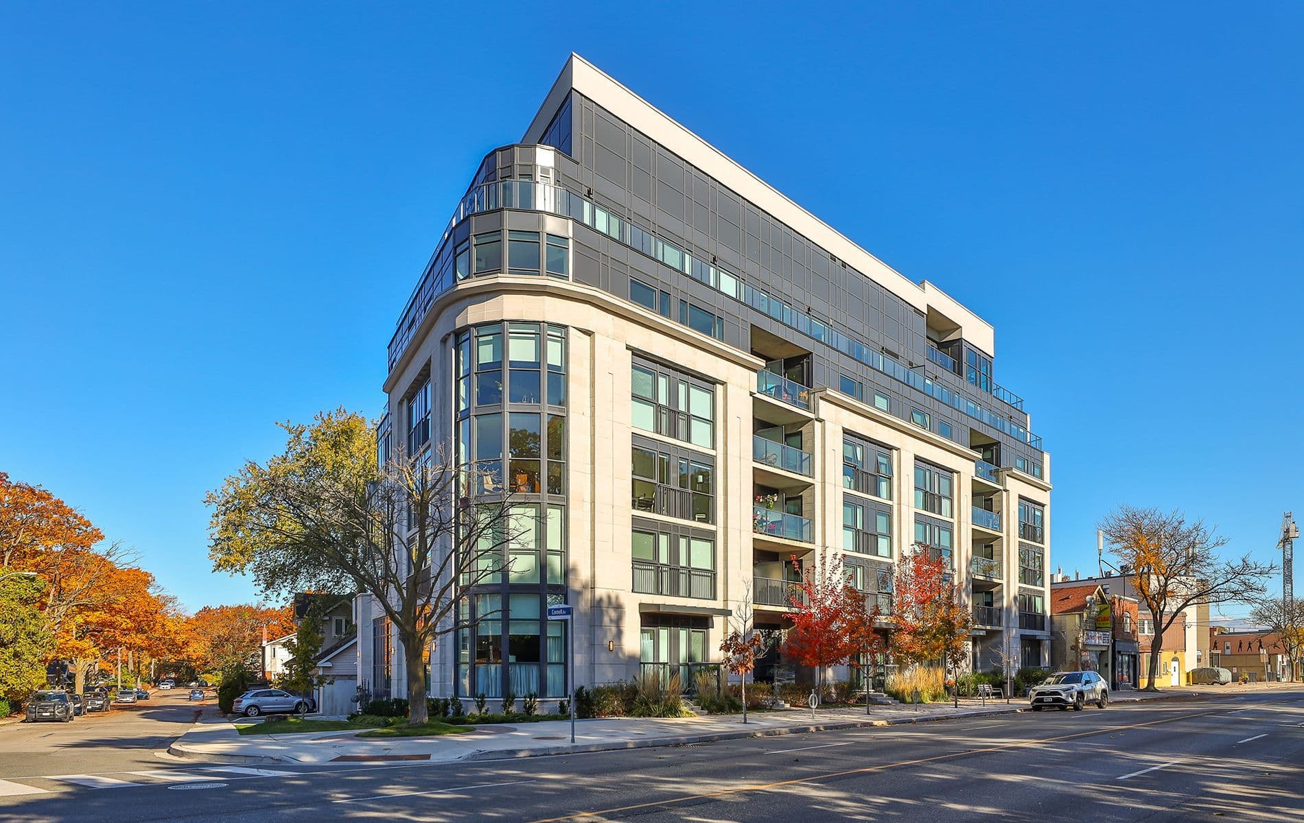 1400 Kingston Road 504, Toronto E06, ON M1N 0C2