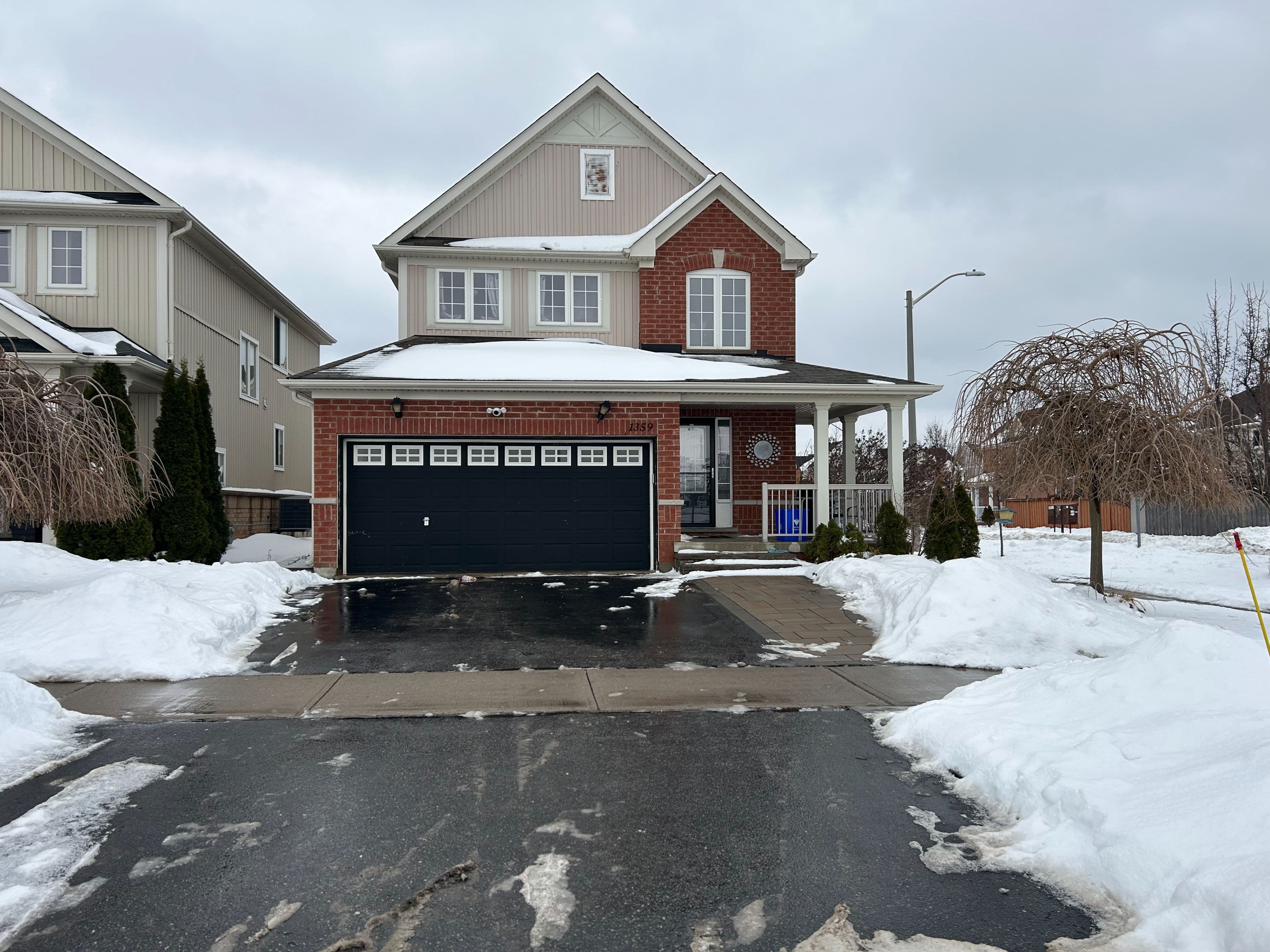 1359 Whitelaw Avenue, Oshawa, ON L1K 0G6