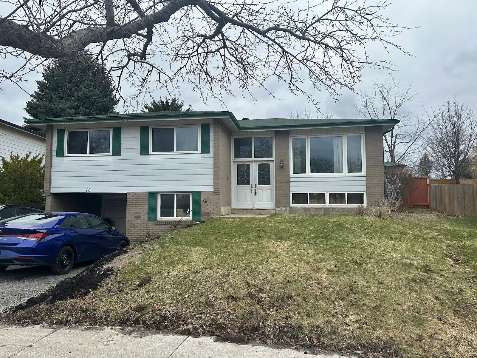 18 Edenmills Drive, Toronto E09, ON M1E 4L2