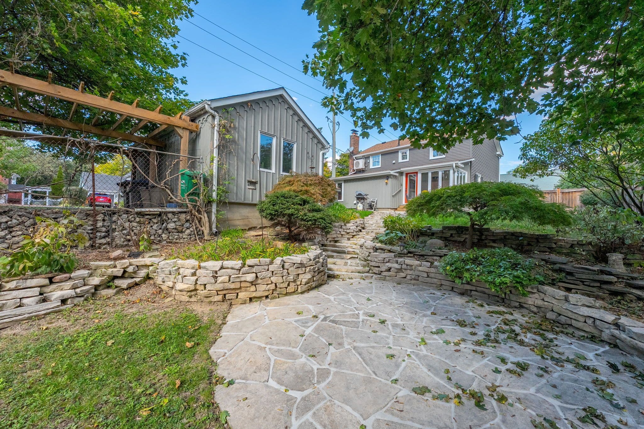 19 Isabella Street, Brampton, ON L6X 1P4