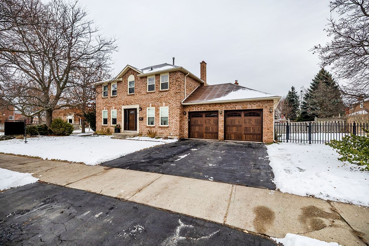 81 Burgby Avenue, Brampton, ON L6X 3E2