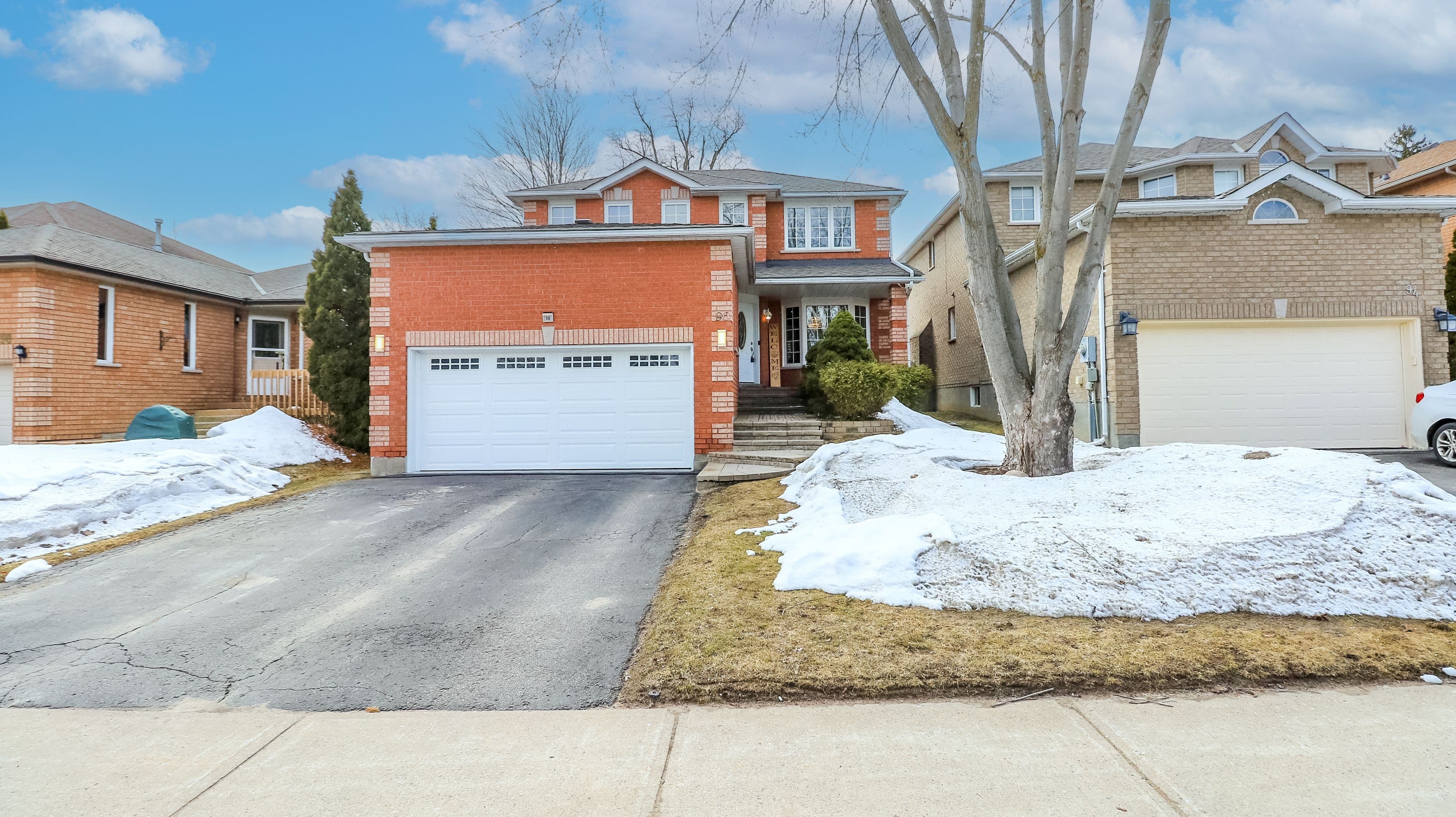 96 Ward Drive, Barrie, ON L4N 8A5