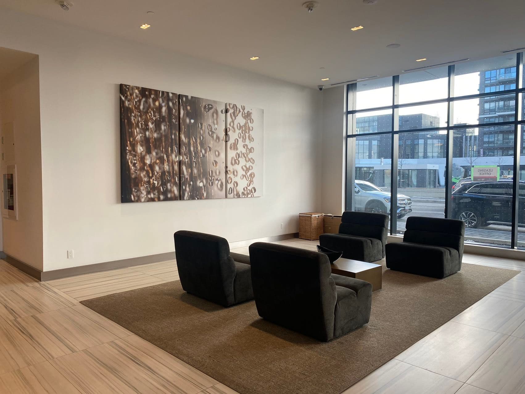 38 Water Walk Drive 2001, Markham, ON L3R 6M8