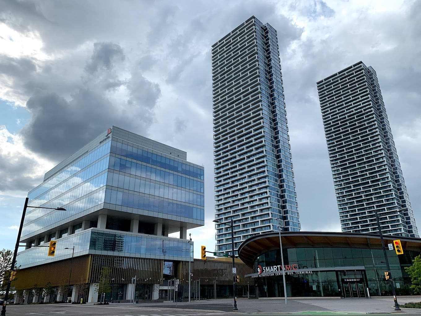 5 Buttermill Avenue 4807, Vaughan, ON L4K 0J5