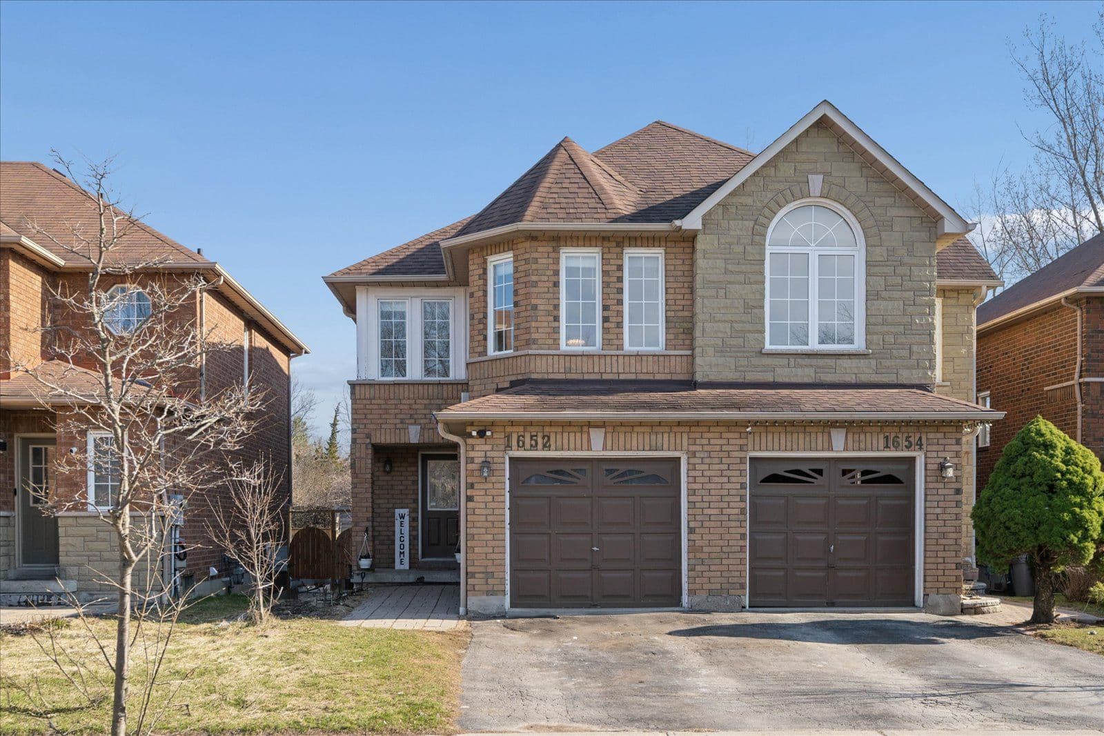 1652 Autumn Crescent, Pickering, ON L1V 6X6