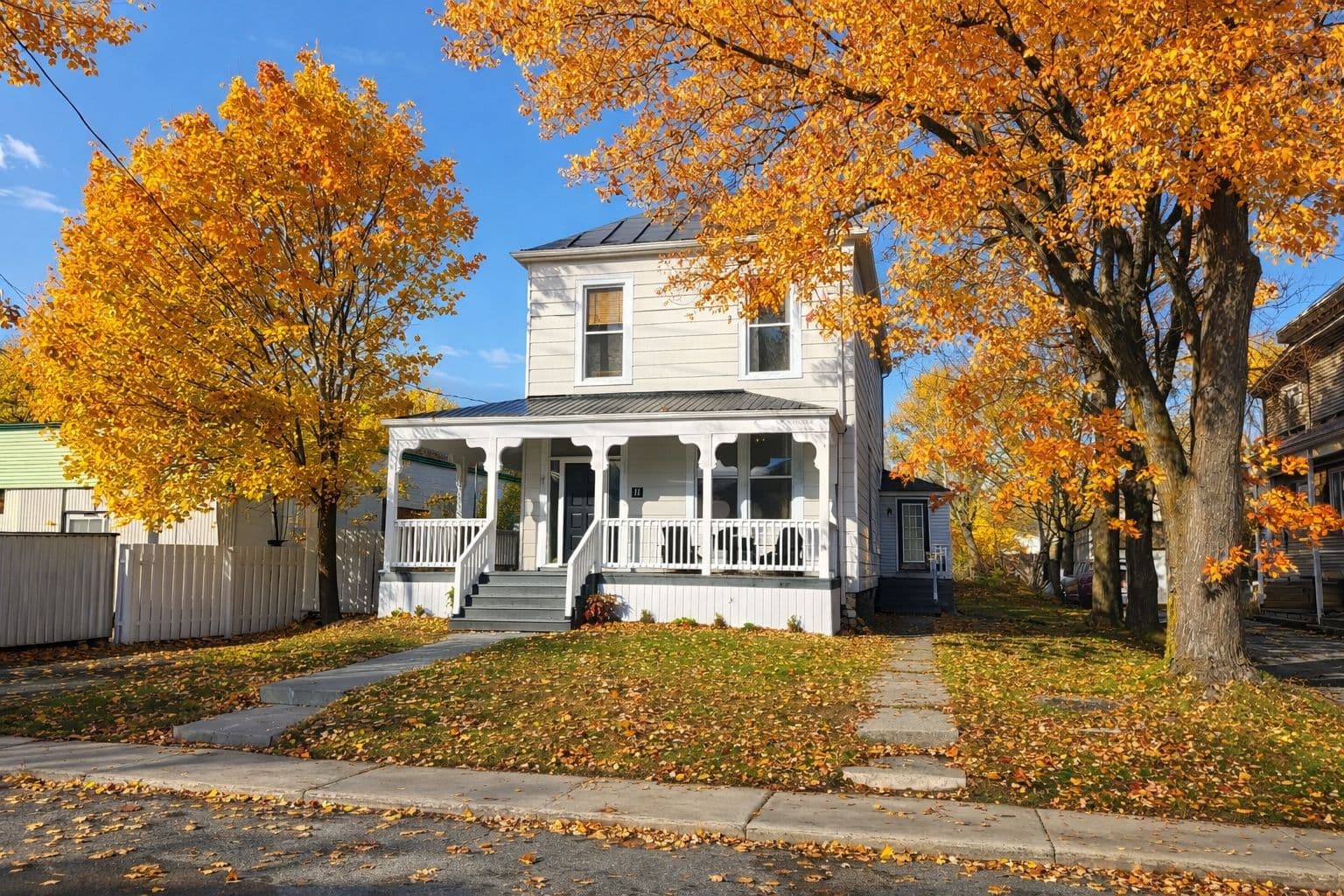 11 Elgin Street E, North Glengarry, ON K0C 1A0