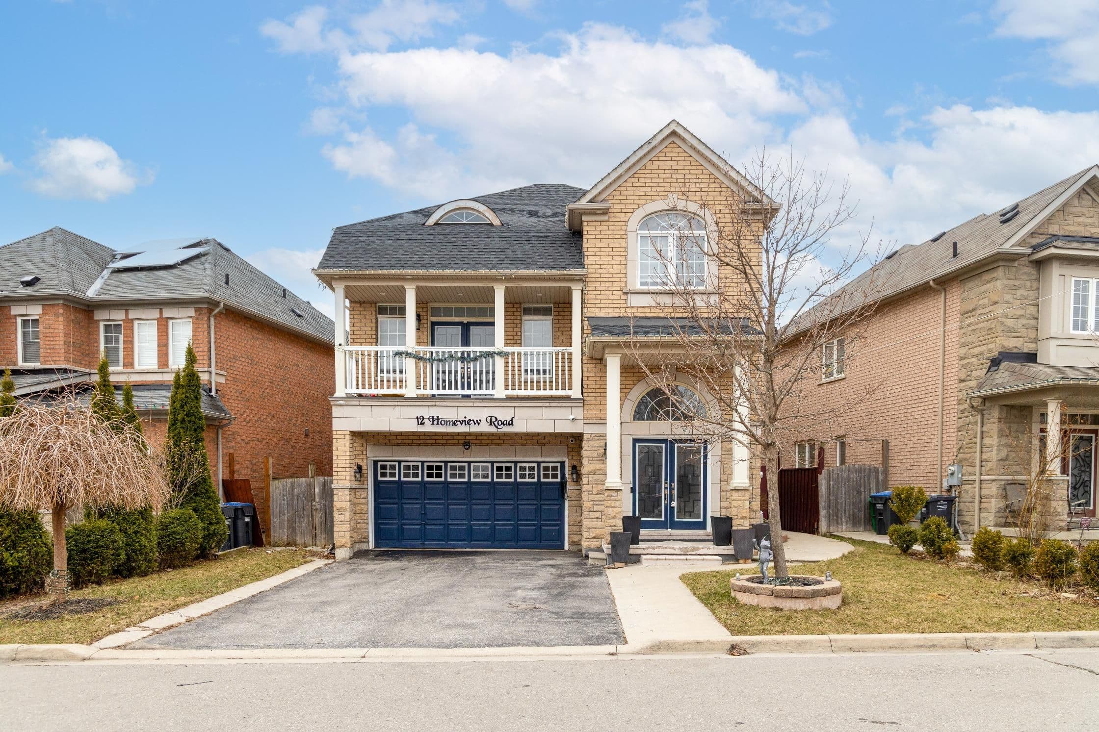 12 Homeview Road, Brampton, ON L6P 2L9