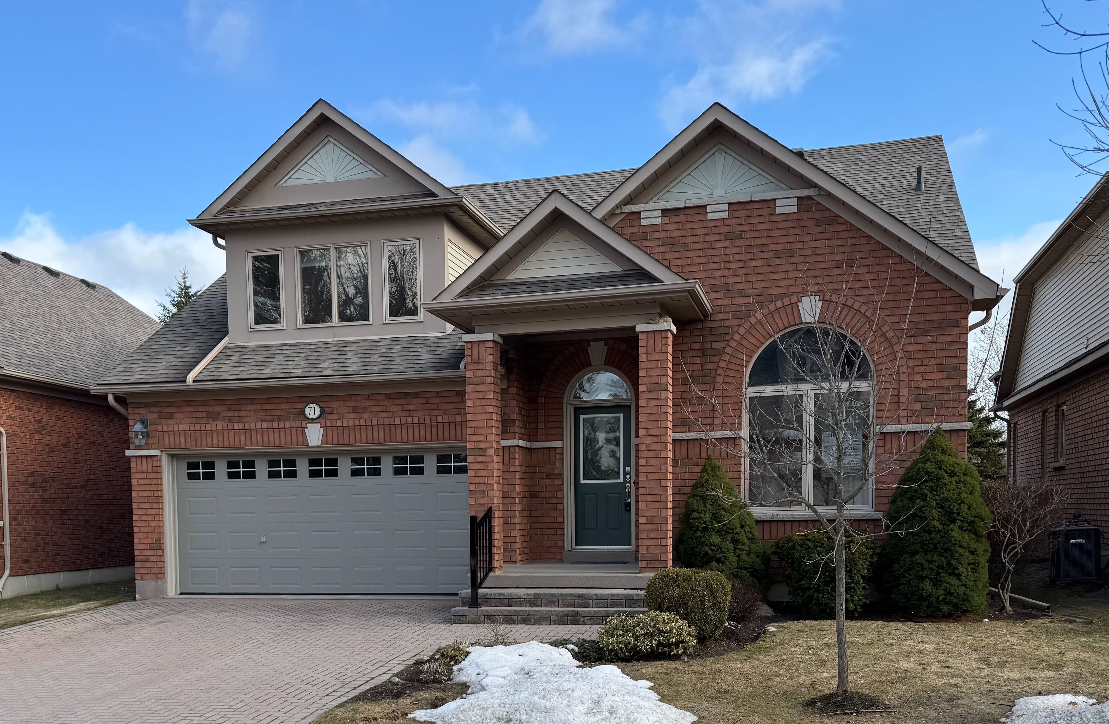 71 Bella Vista Trail, New Tecumseth, ON L9R 2E2