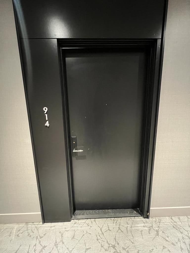 270 Dufferin Street 914, Toronto W01, ON M6K 0H8