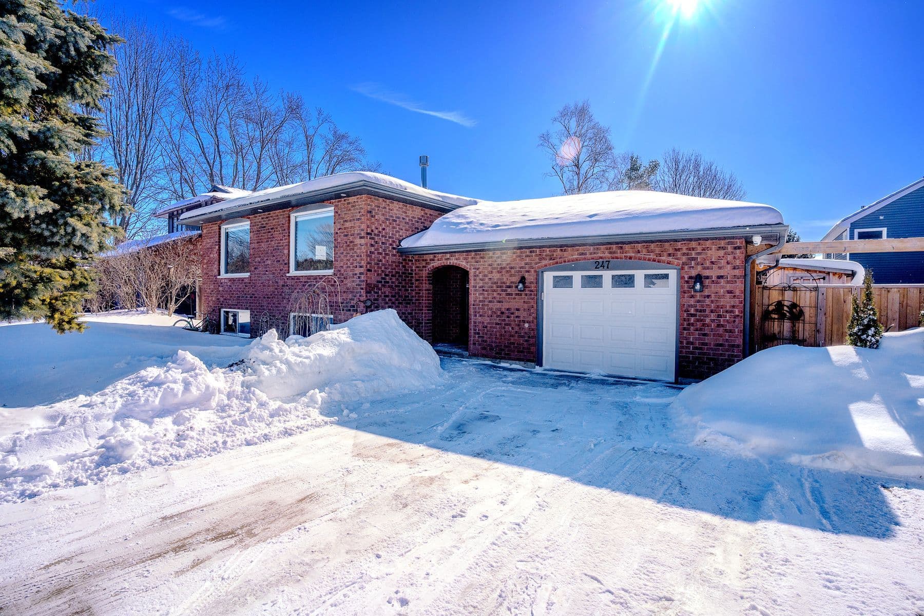 247 SIMCOE Street, Clearview, ON L0M 1S0