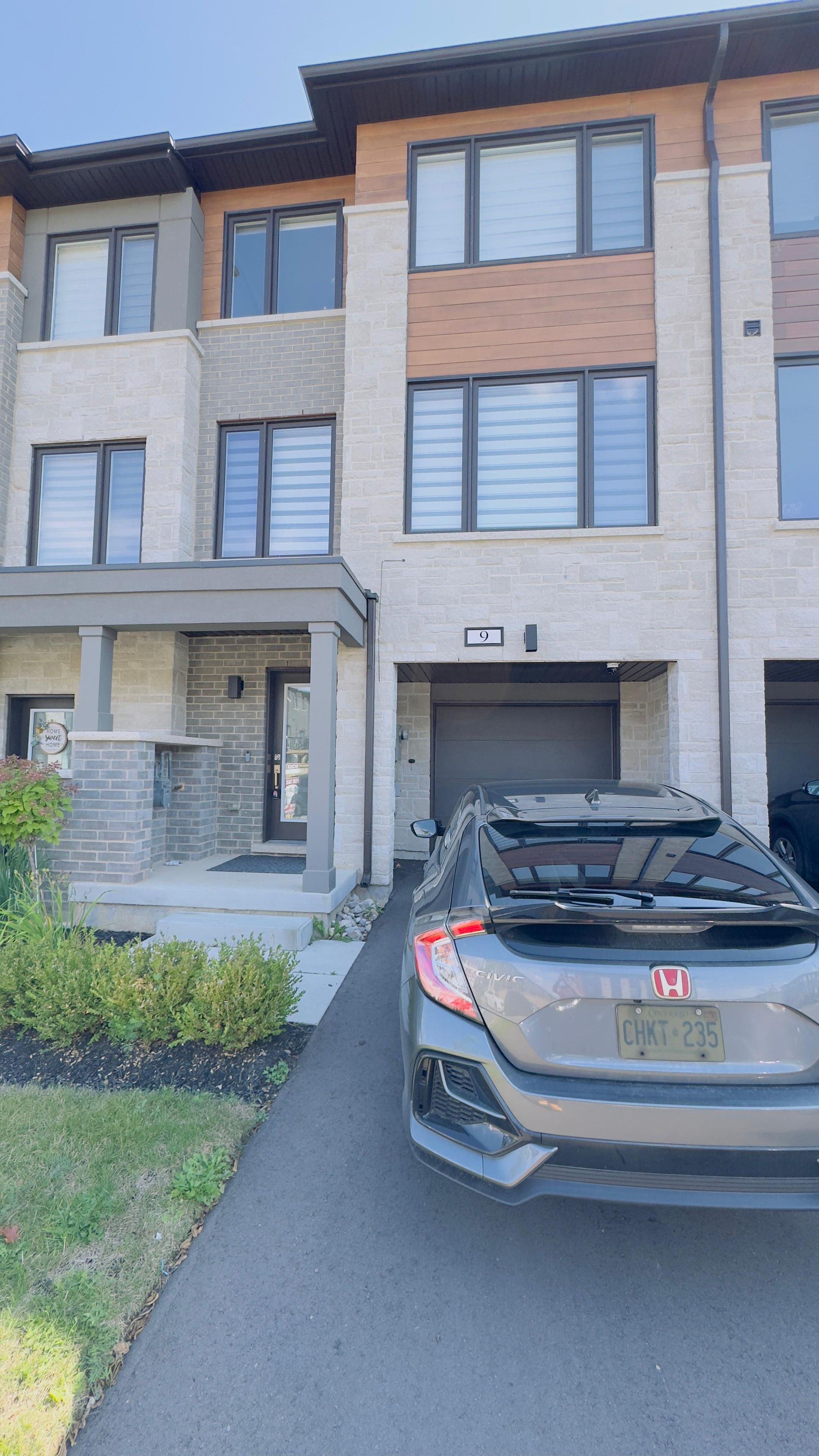 9 Briar Court, Halton Hills, ON L7G 0P5