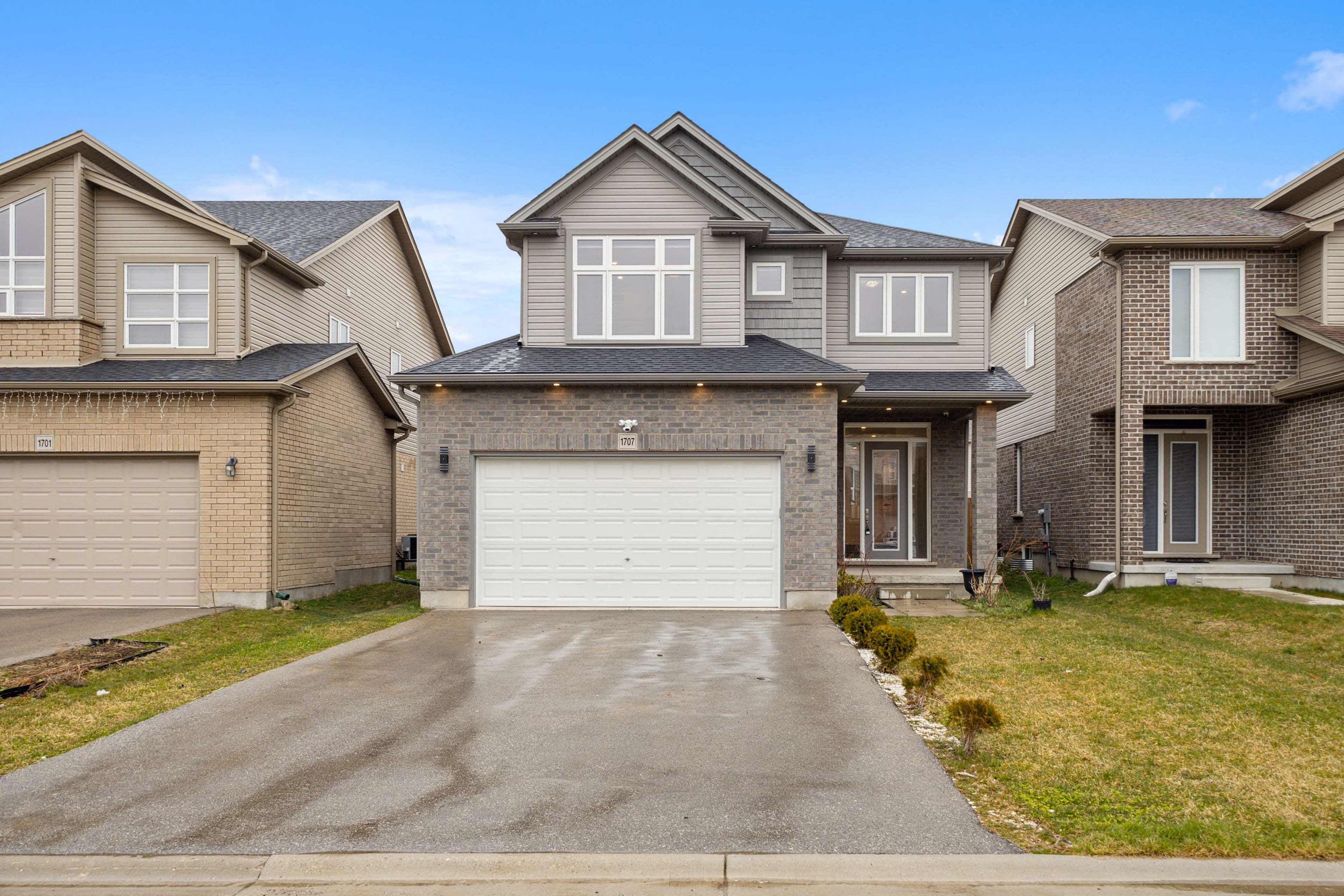 1707 Aukett Drive, London North, ON N5X 0N2