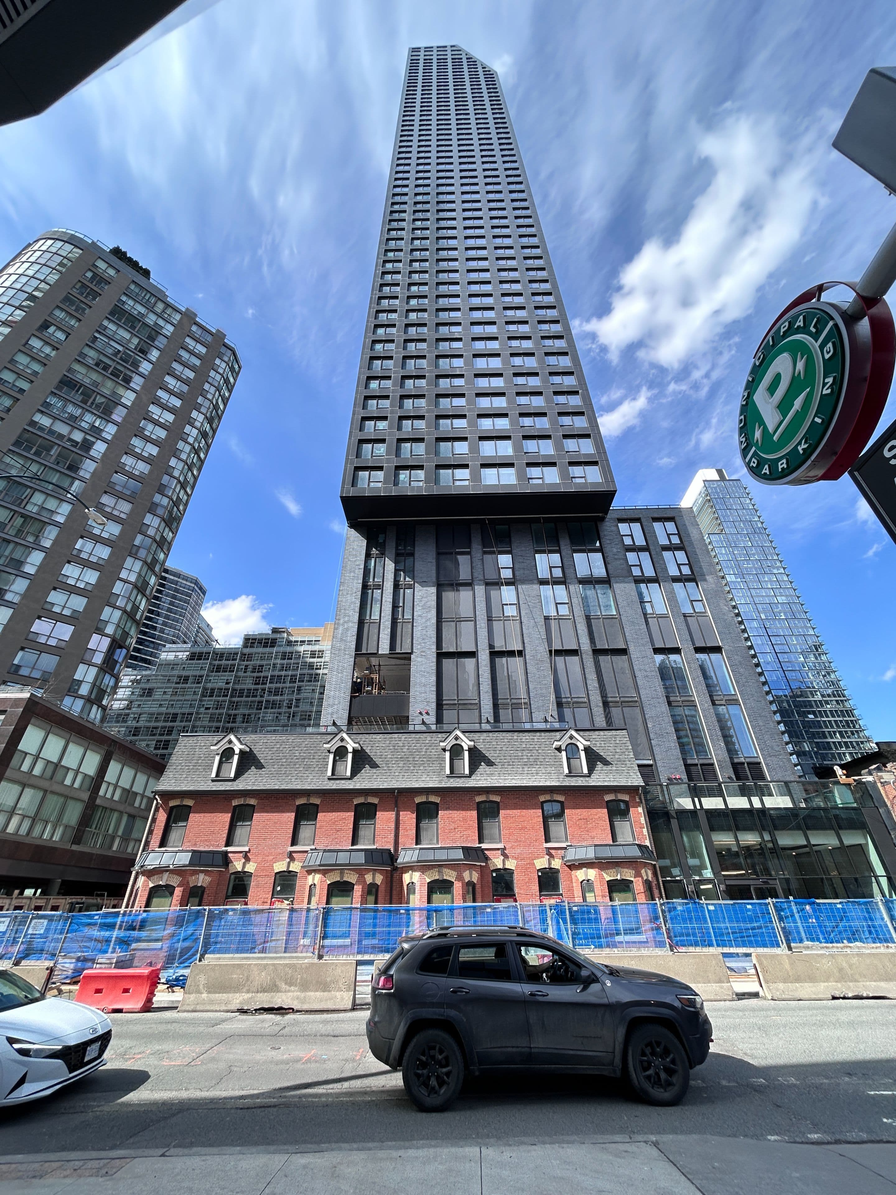 8 Wellesley Street W 2301, Toronto C01, ON M4Y 0J5