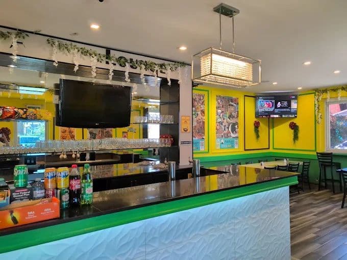 362 Barton Street E, Hamilton, ON L8L 2X9