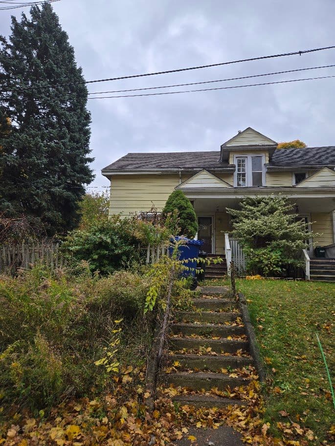 4336 Elgin Street, Niagara Falls, ON L2E 2X8