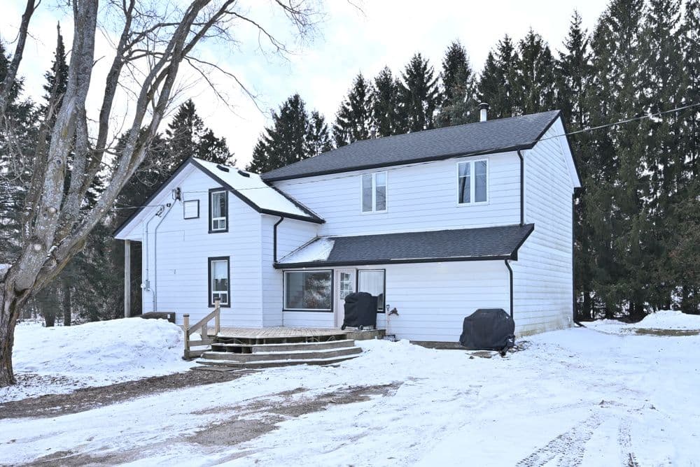 347157 Mono Centre Road E, Mono, ON L9W 5T6