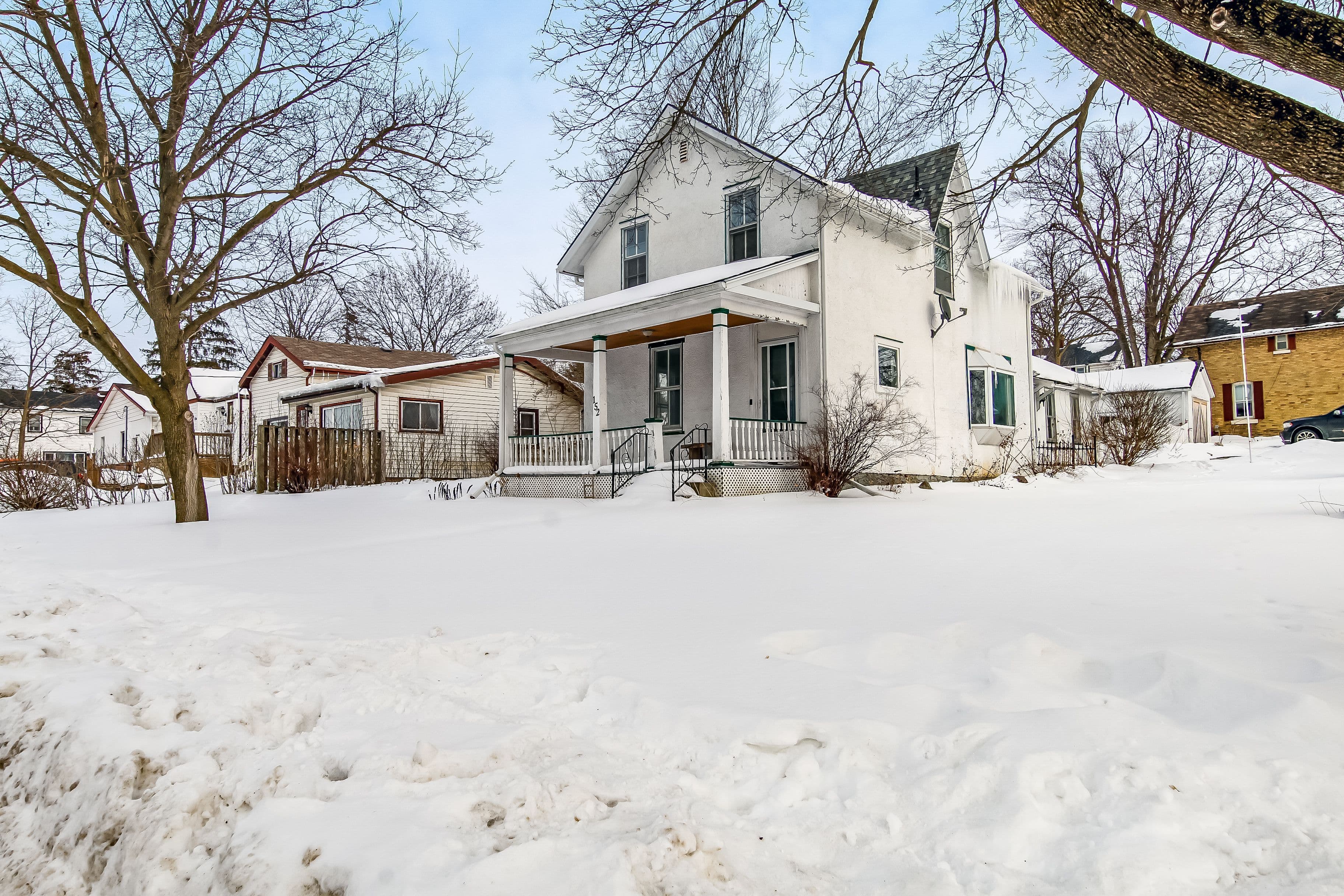 152 Charles Street E, Ingersoll, ON N5C 1K2