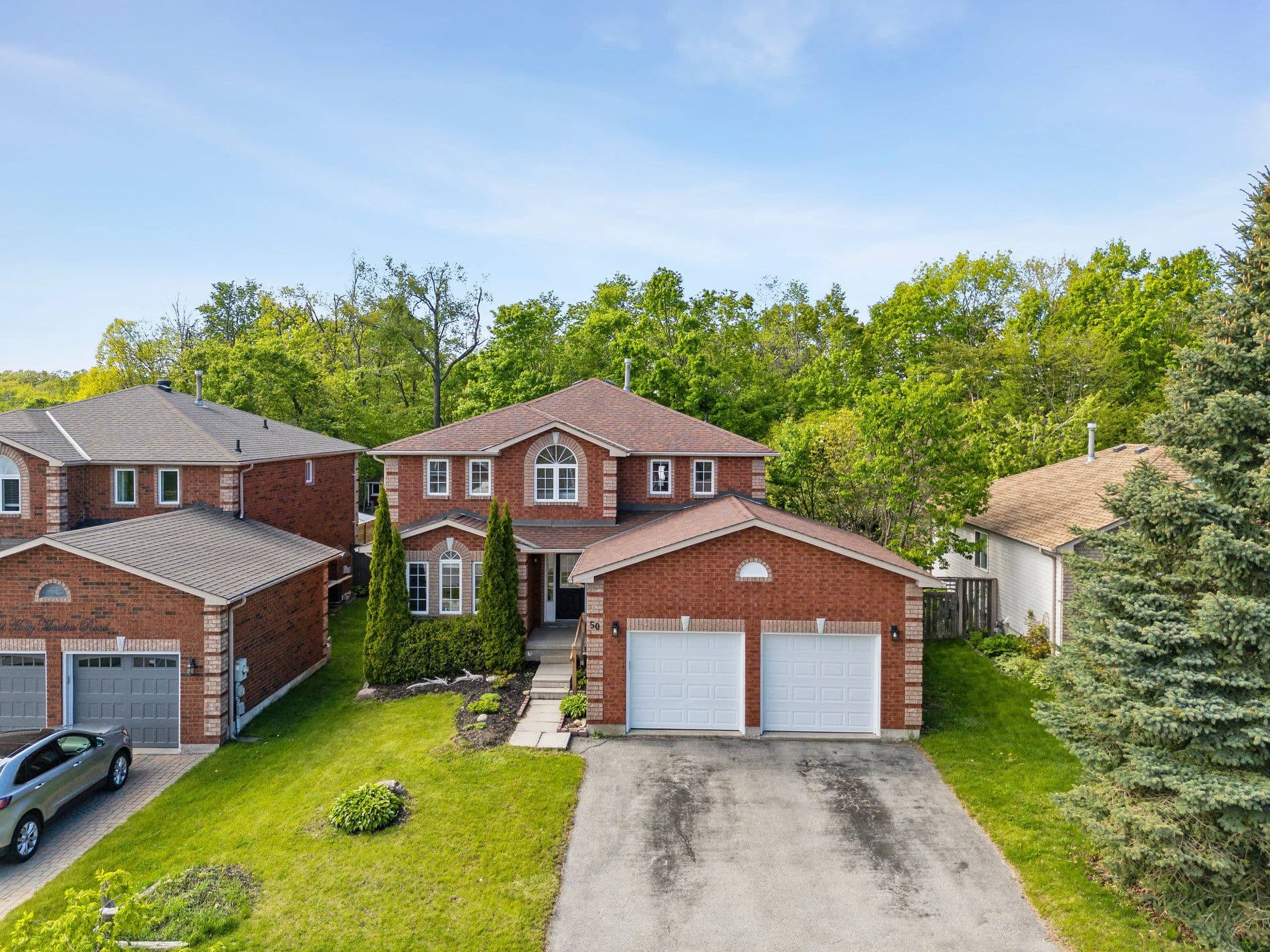 50 Holly Meadow Road, Barrie, ON L4N 0E3