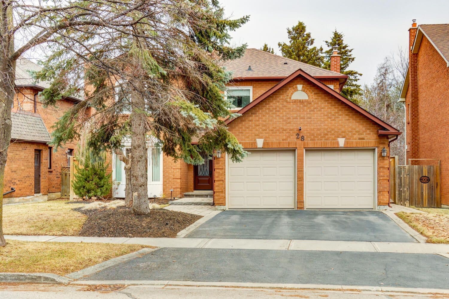 28 Chickadee Crescent, Brampton, ON L6Z 3L2