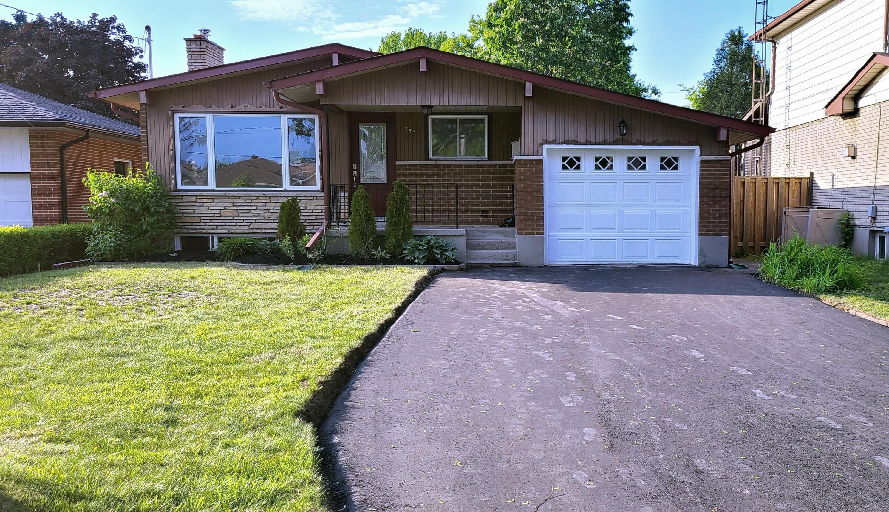 293 Labrador Drive B, Oshawa, ON L1H 7E7