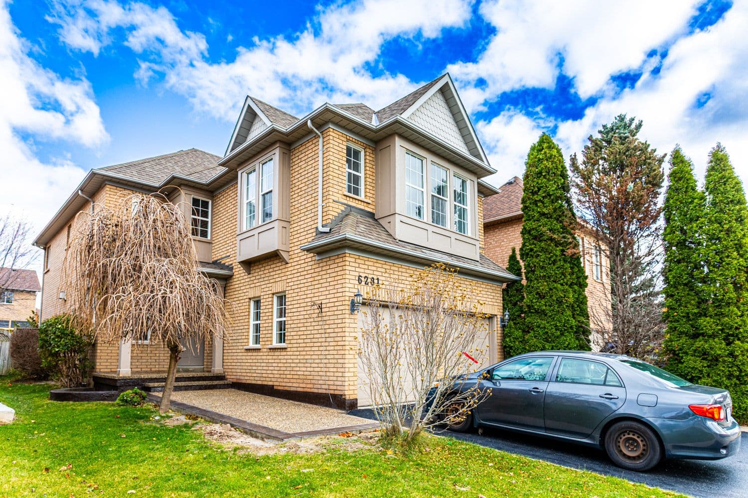 6281 Lisgar Drive, Mississauga, ON L5N 7V1