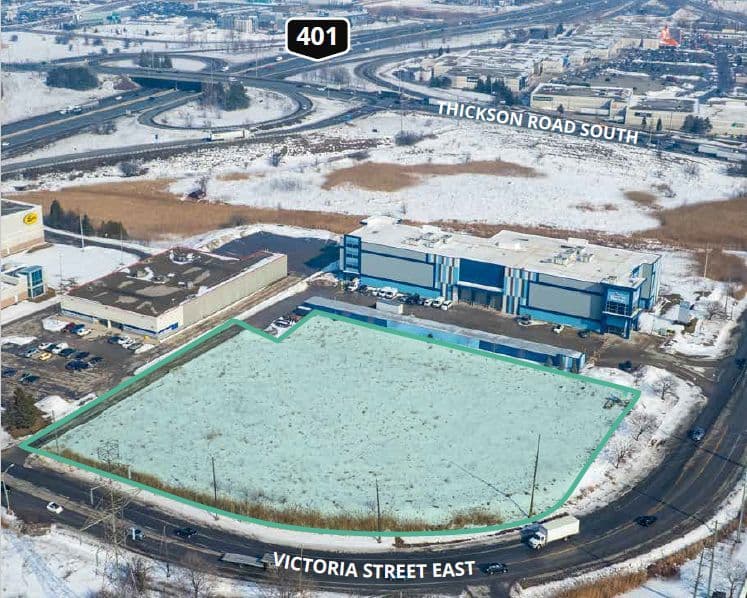 1578 Victoria Street E, Whitby, ON L1N 0E5