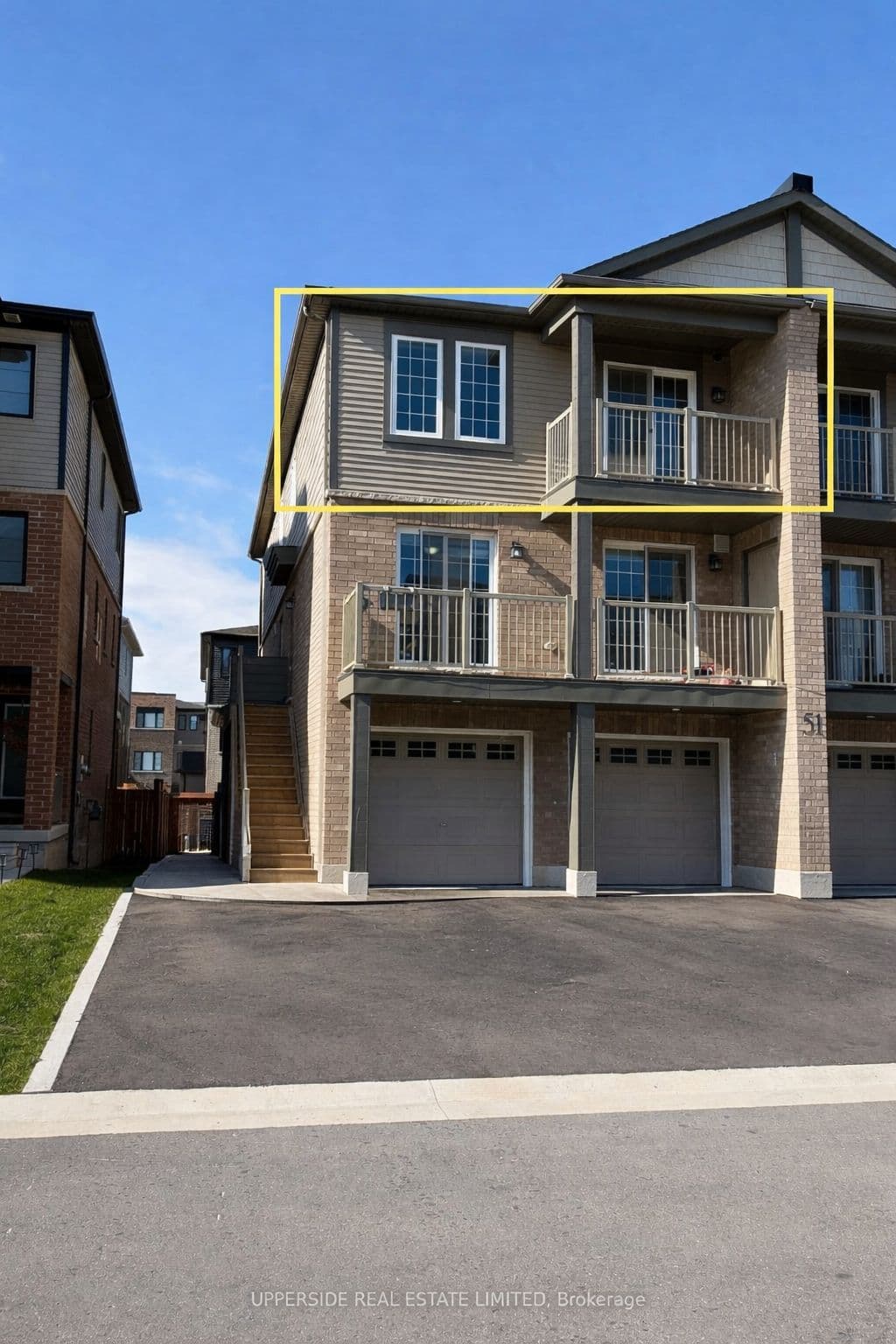 51 Hay Lane N 3, Barrie, ON L9J 0C2